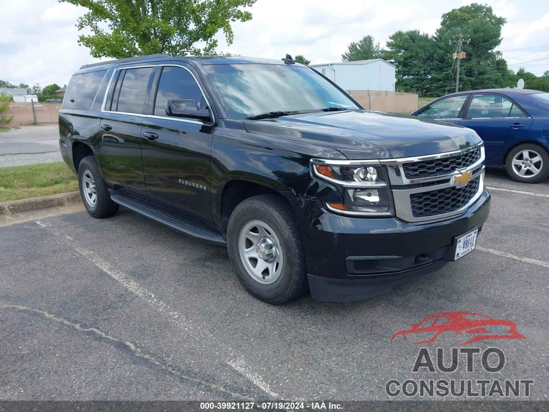 CHEVROLET SUBURBAN 2017 - 1GNSKKEC3HR348827