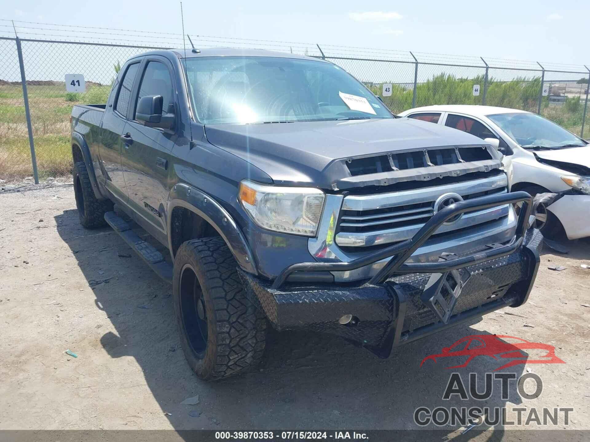 TOYOTA TUNDRA 2017 - 5TFUW5F15HX630161