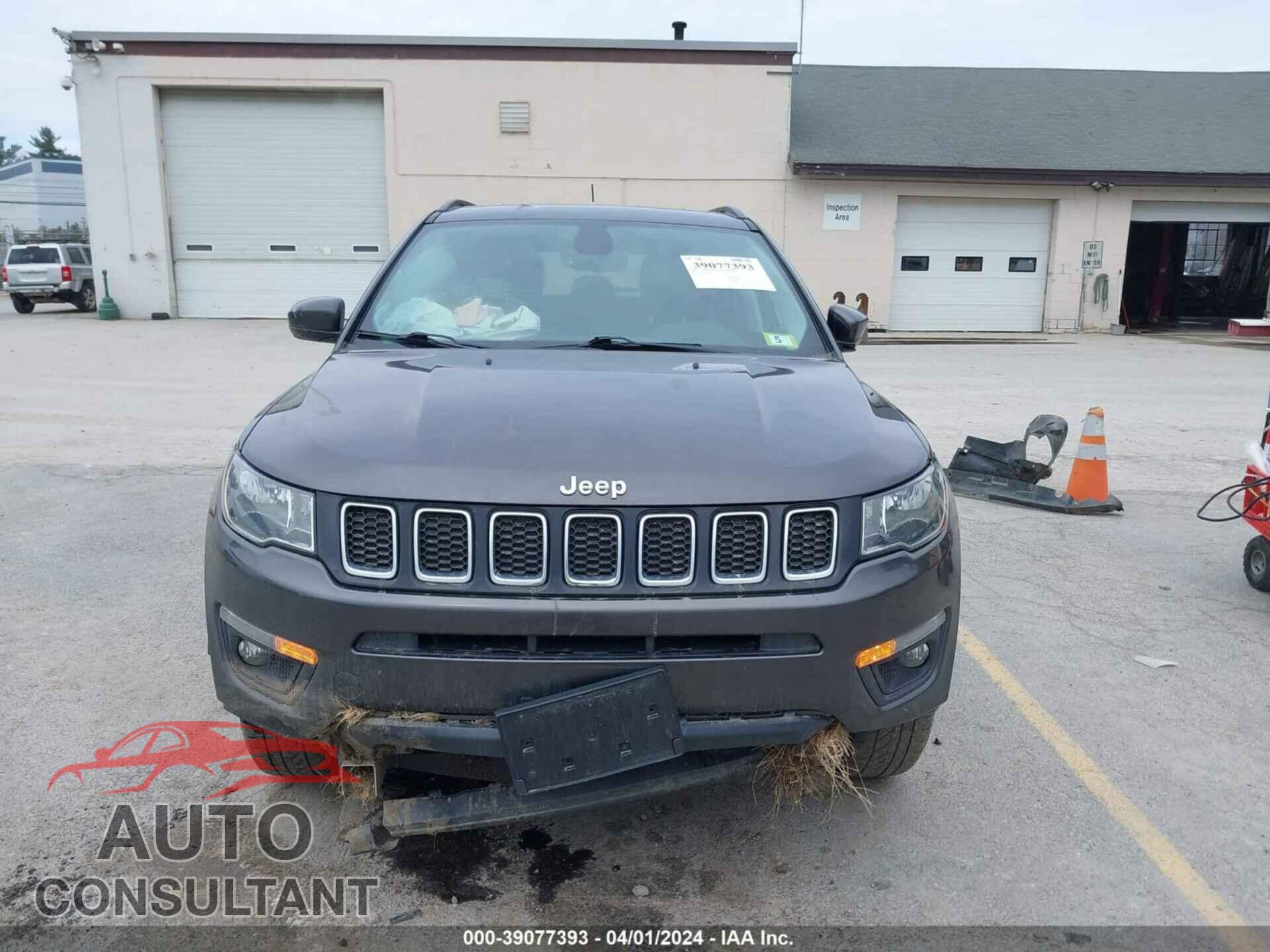 JEEP COMPASS 2018 - 3C4NJDBB5JT200059