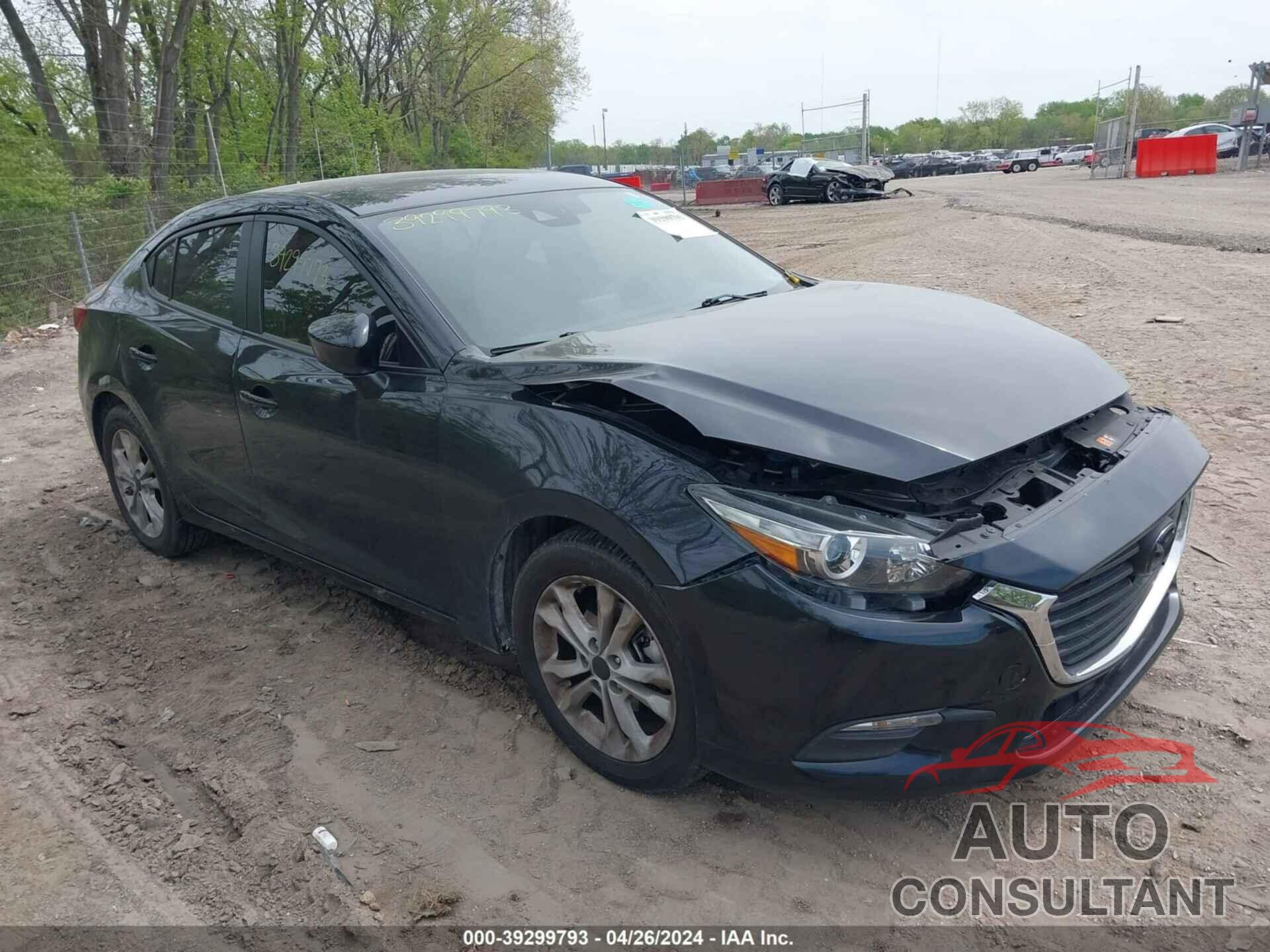 MAZDA MAZDA3 2018 - 3MZBN1U79JM209479