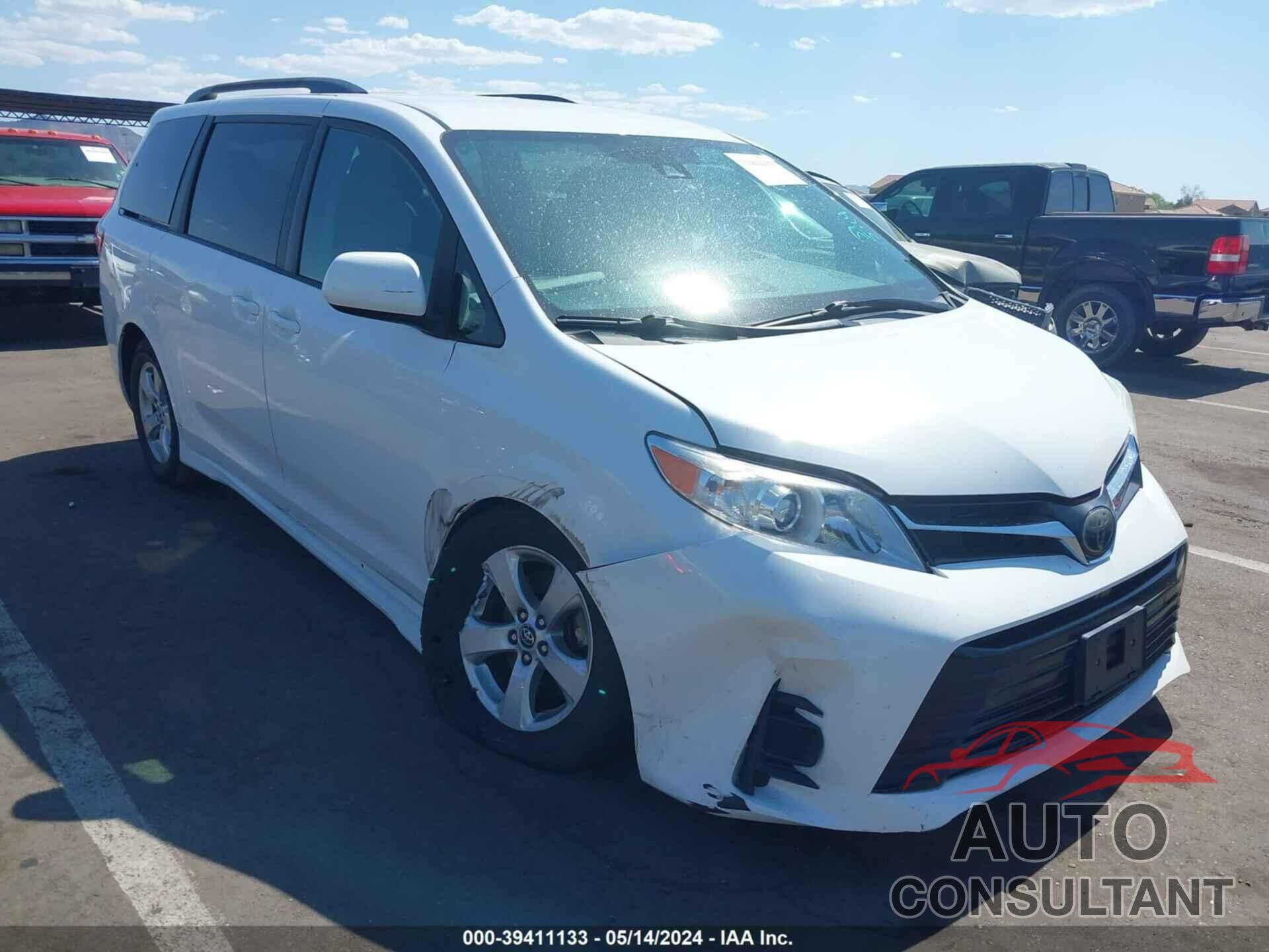 TOYOTA SIENNA 2018 - 5TDKZ3DC0JS915398