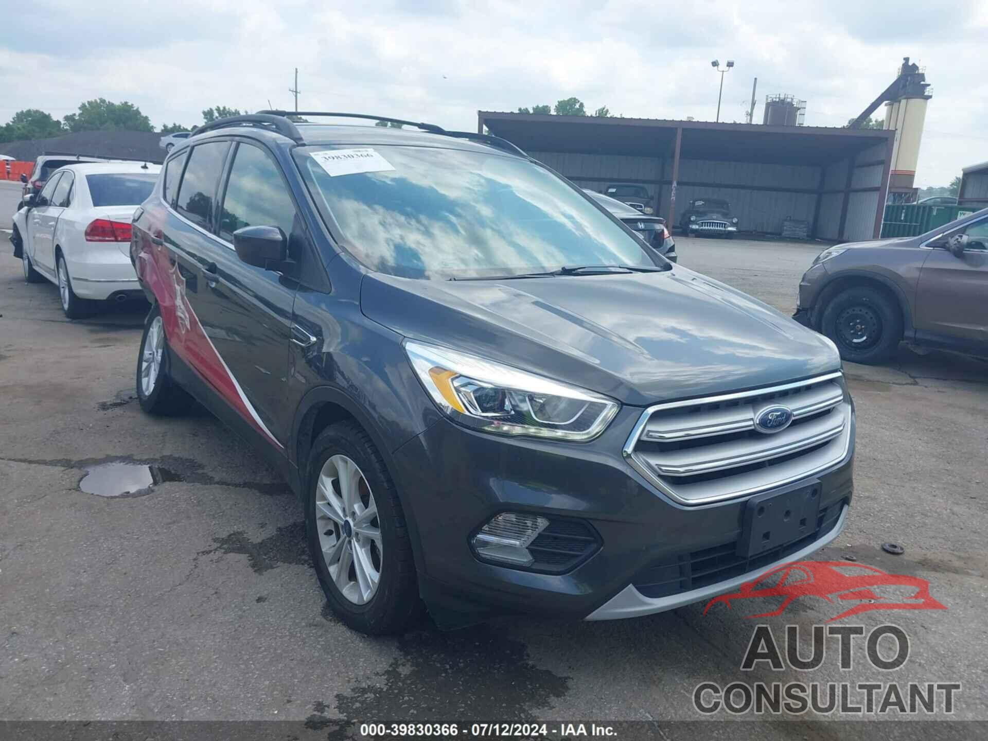 FORD ESCAPE 2018 - 1FMCU9HD6JUD38120