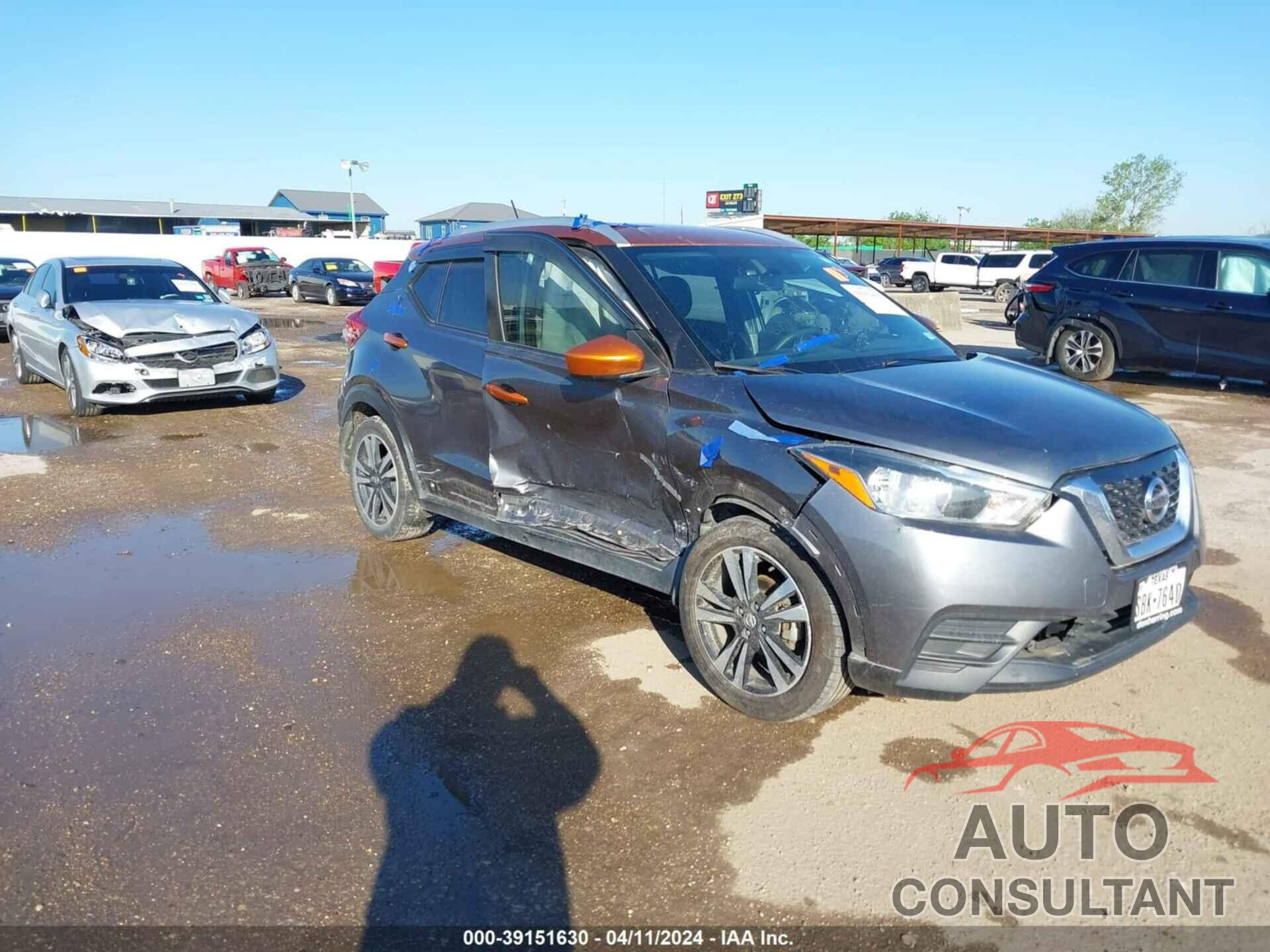 NISSAN KICKS 2019 - 3N1CP5CU0KL516761