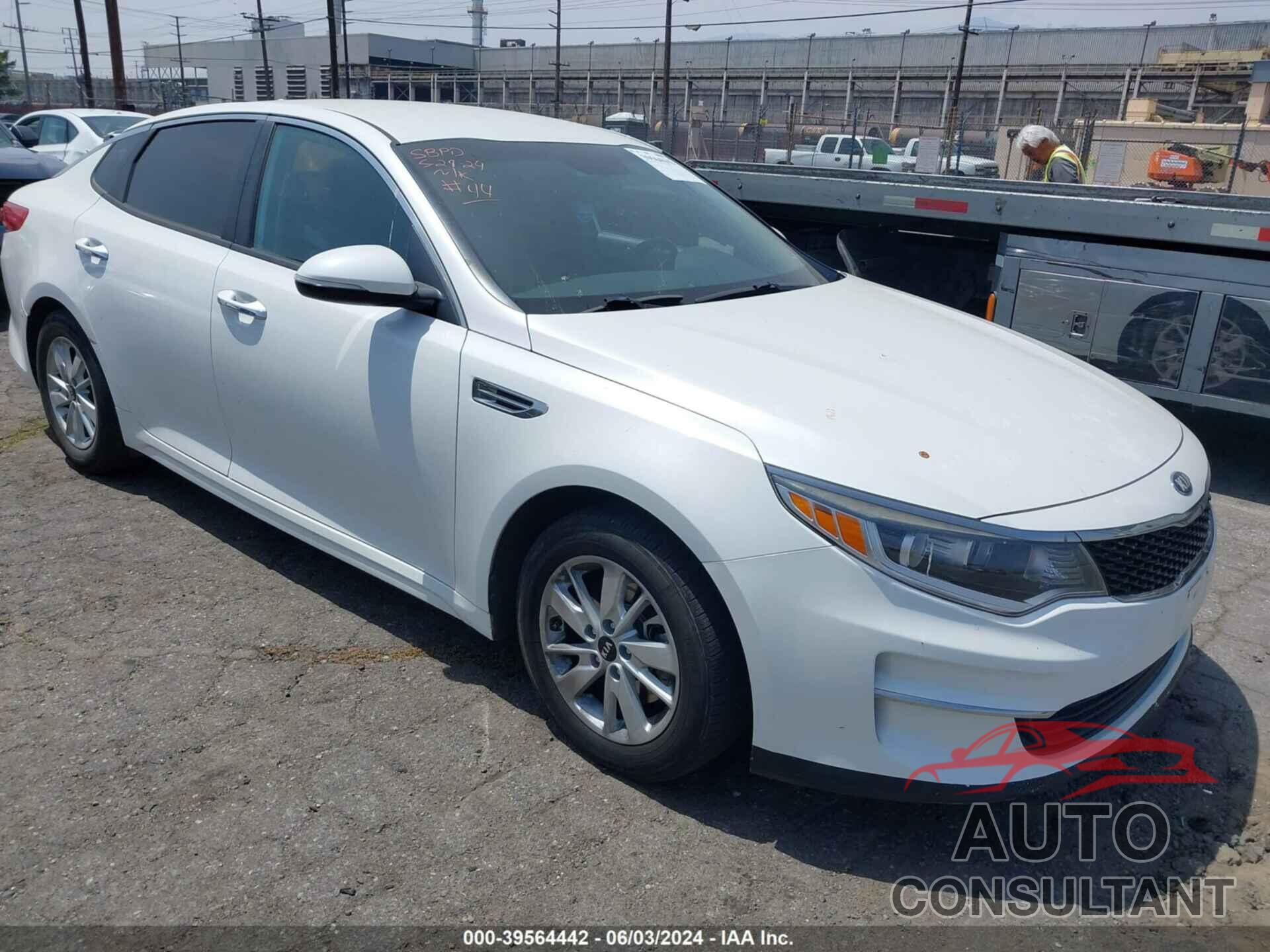 KIA OPTIMA 2016 - KNAGT4L31G5083516