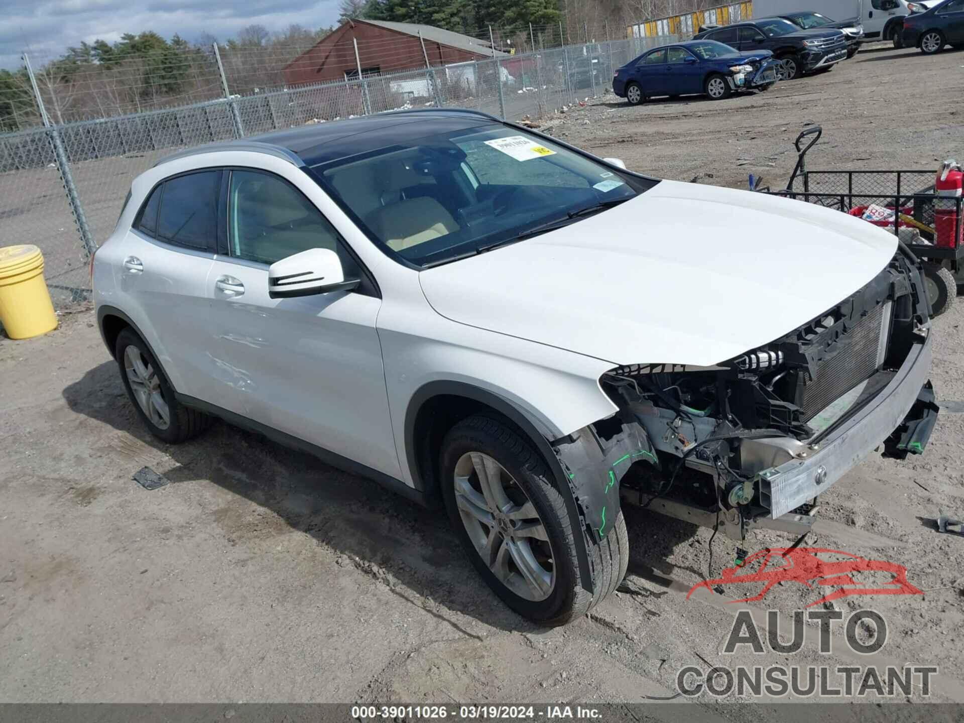 MERCEDES-BENZ GLA 250 2020 - W1NTG4GB7LU040301