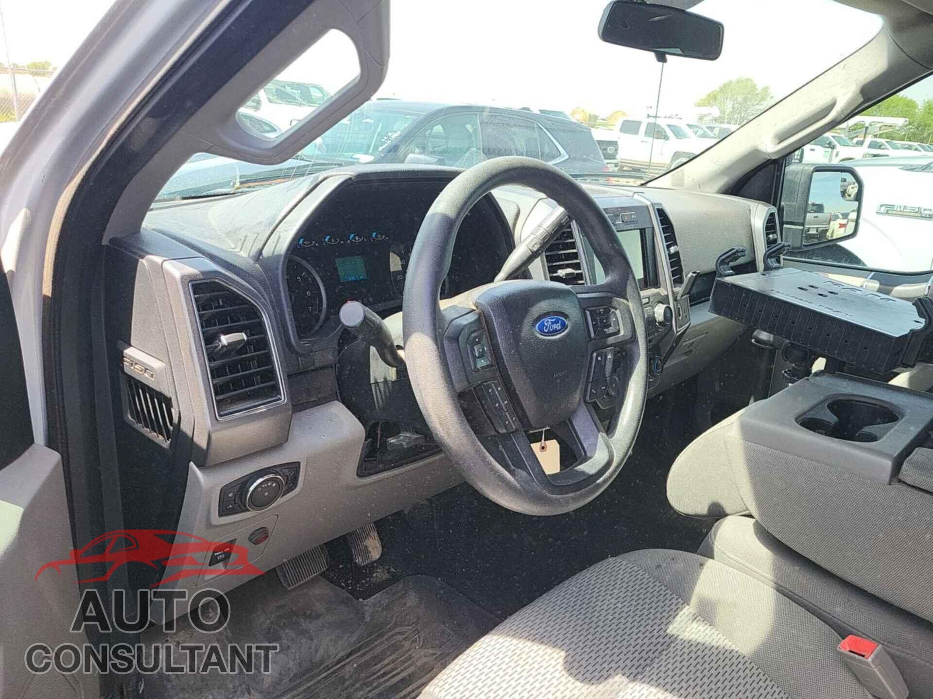 FORD F150 2018 - 1FTEW1E51JKF83473