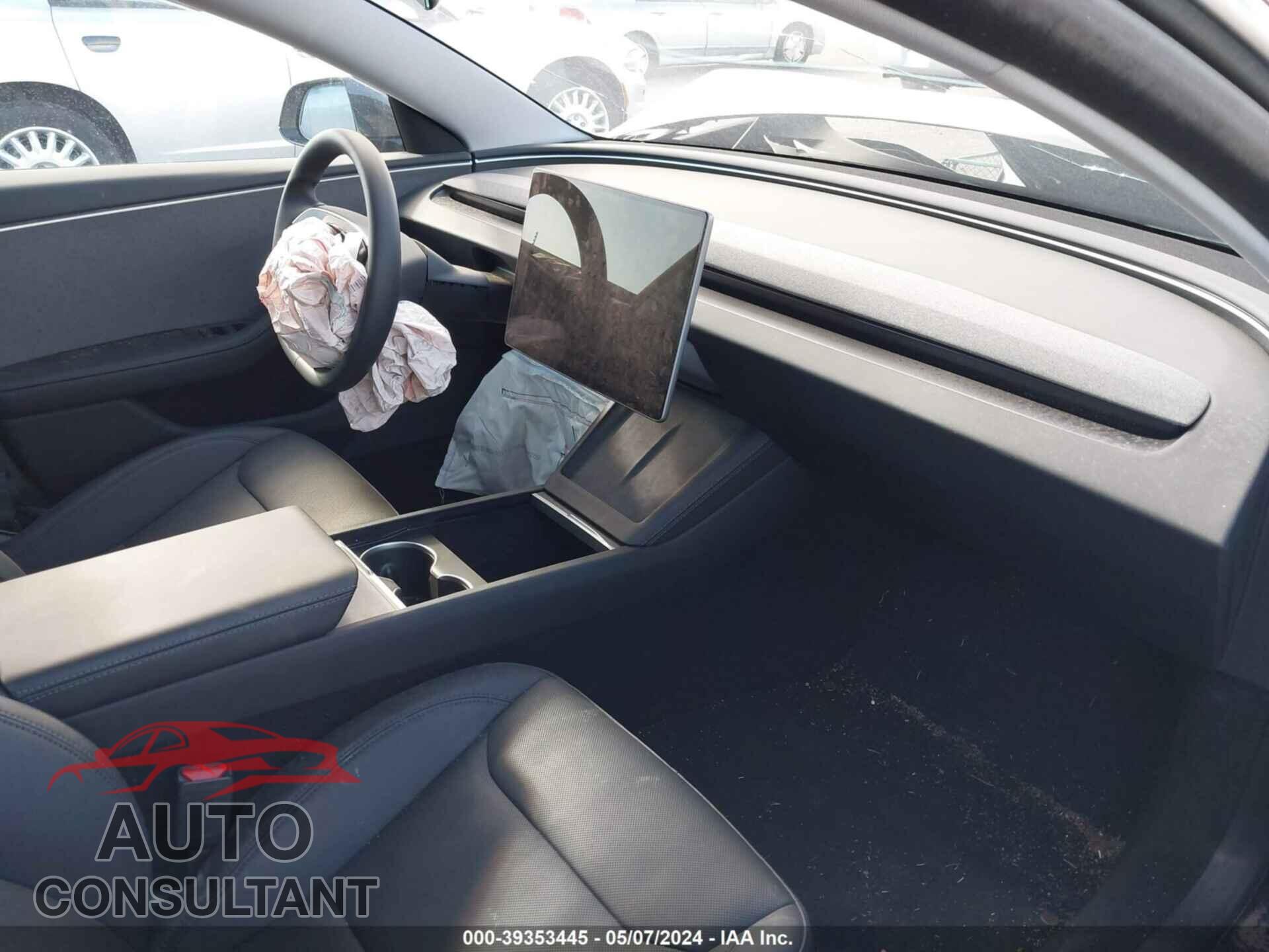 TESLA MODEL 3 2024 - 5YJ3E1EA6RF722917