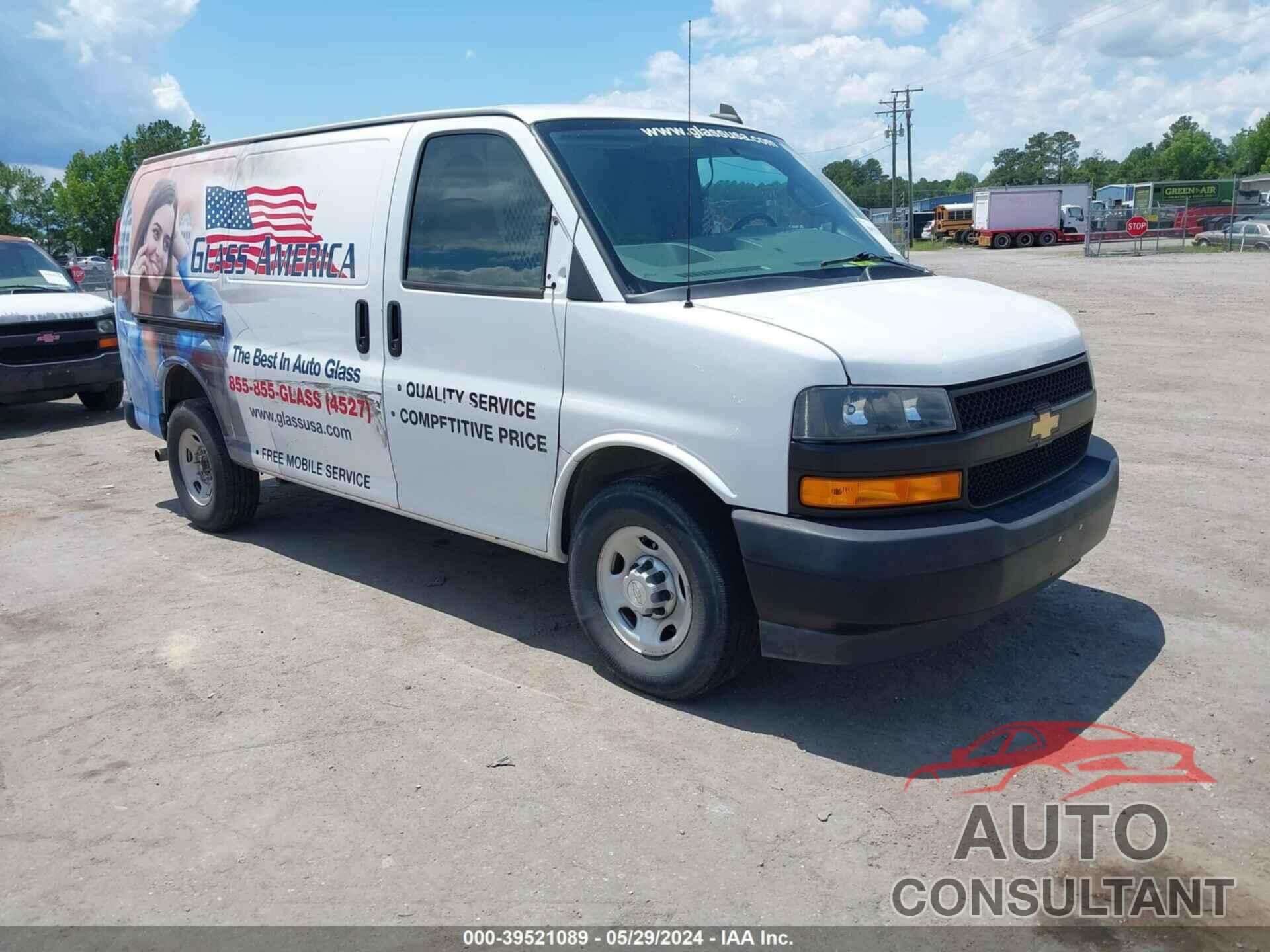 CHEVROLET EXPRESS 2500 2018 - 1GCWGAFP4J1344250