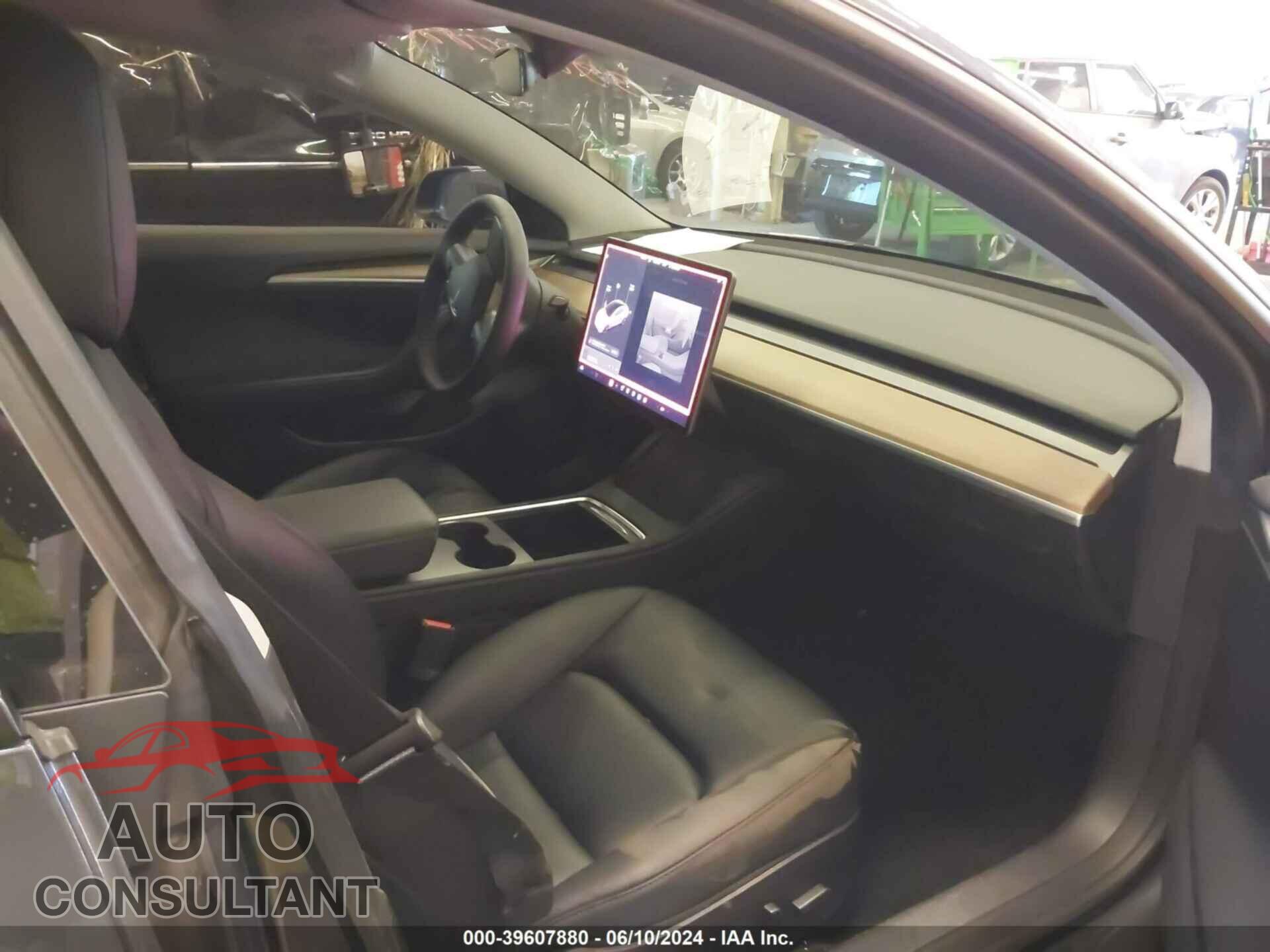 TESLA MODEL 3 2023 - 5YJ3E1EA3PF398080