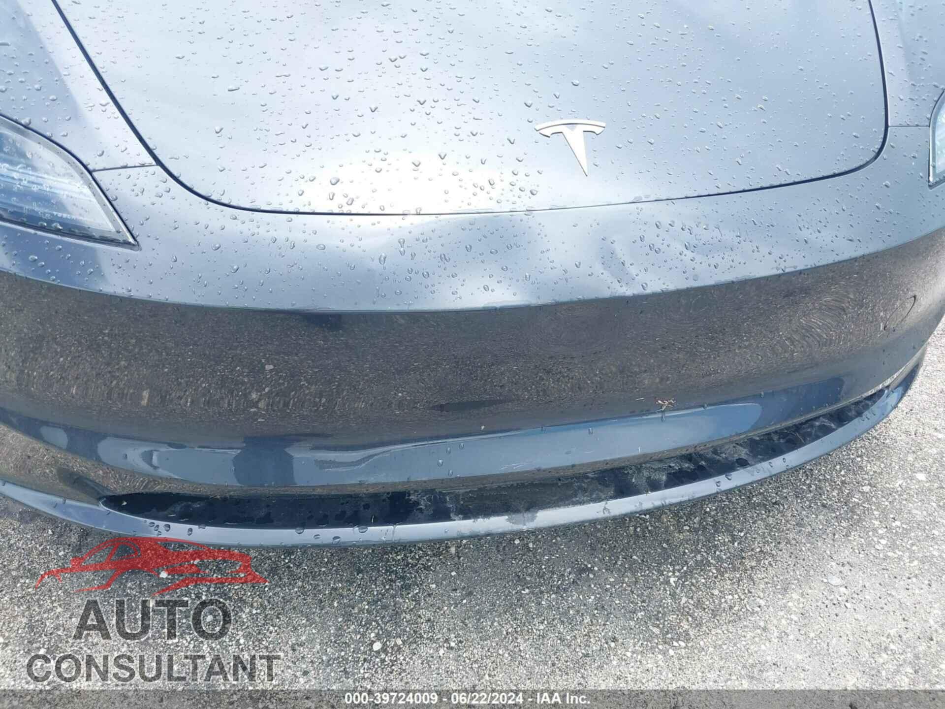 TESLA MODEL 3 2024 - 5YJ3E1EA4RF784591