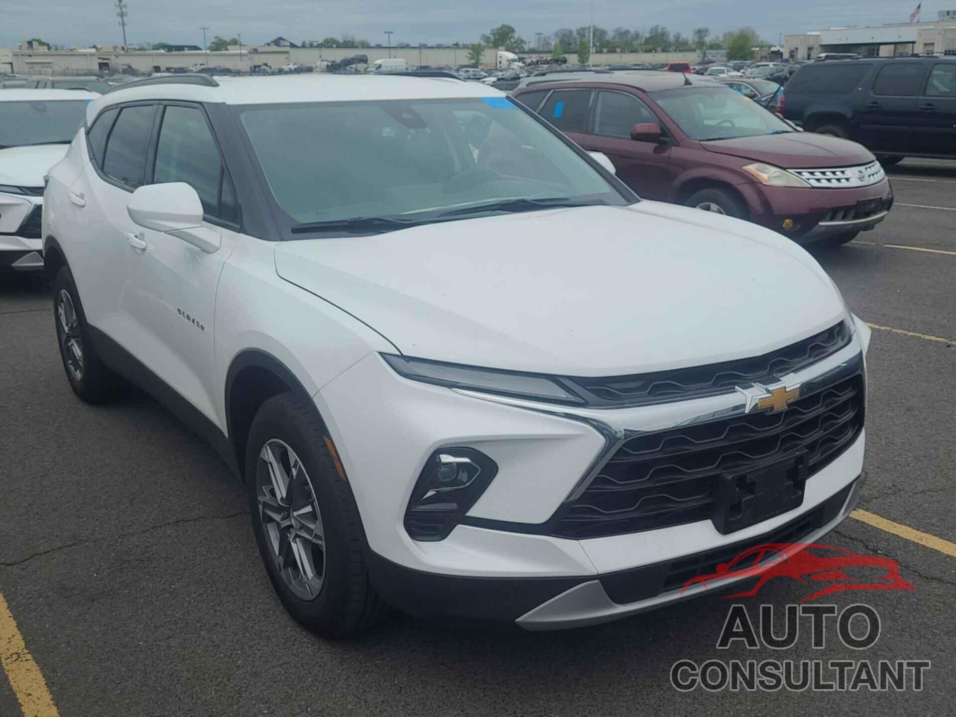 CHEVROLET BLAZER 2023 - 3GNKBHR44PS192167