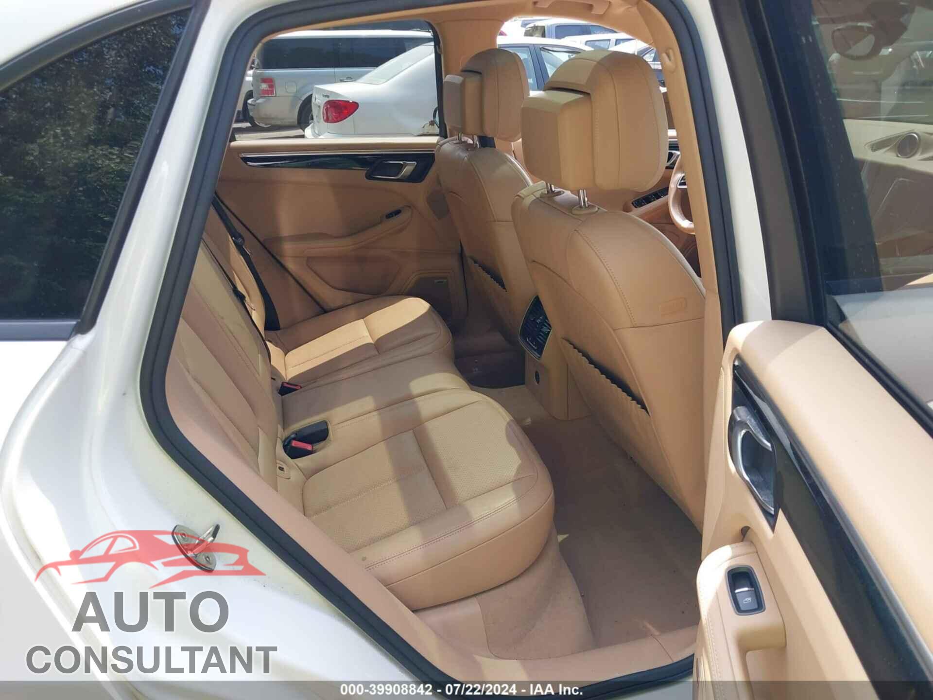 PORSCHE MACAN 2017 - WP1AA2A52HLB05932