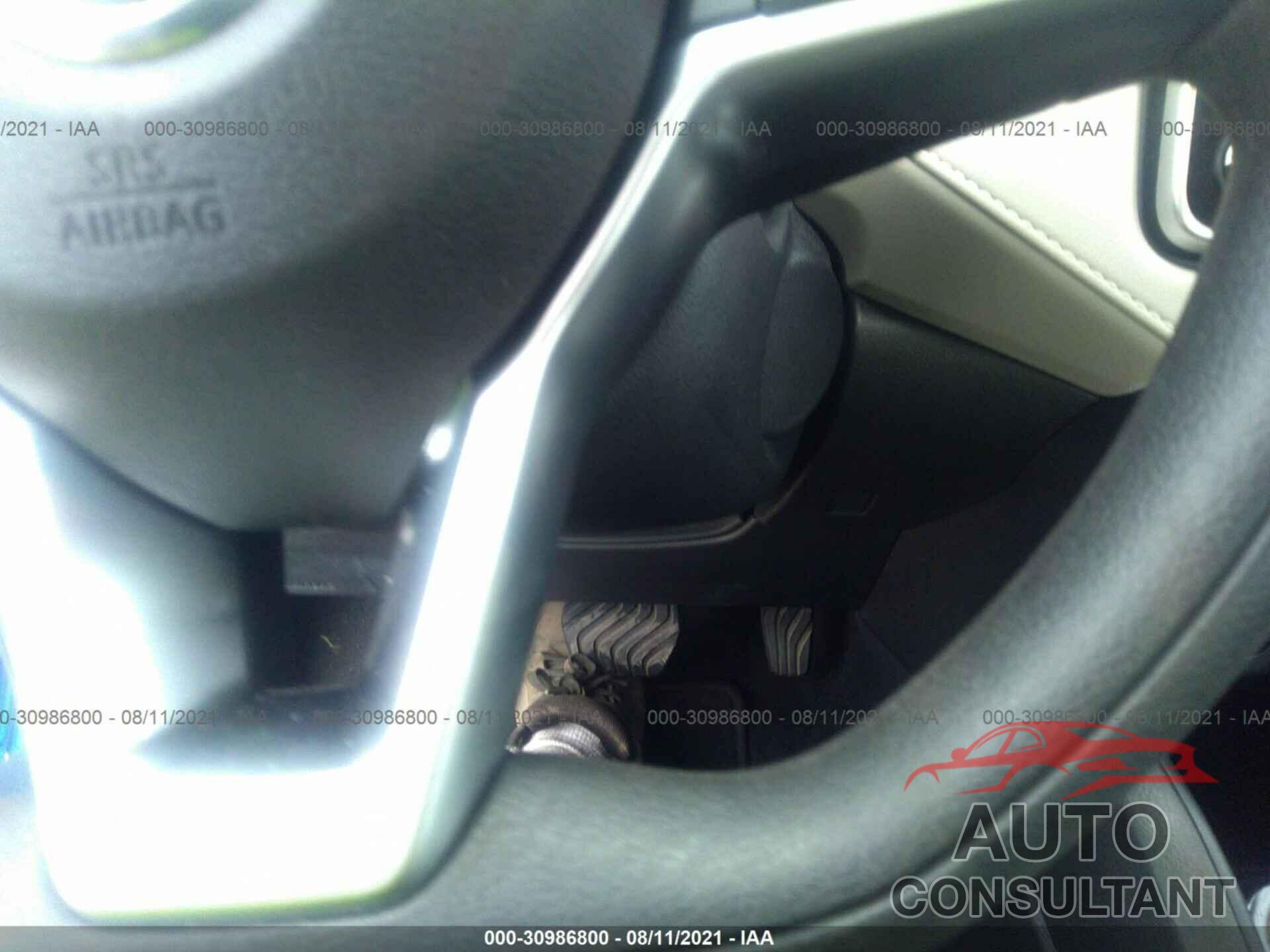 NISSAN VERSA 2021 - 3N1CN8EV0ML840468