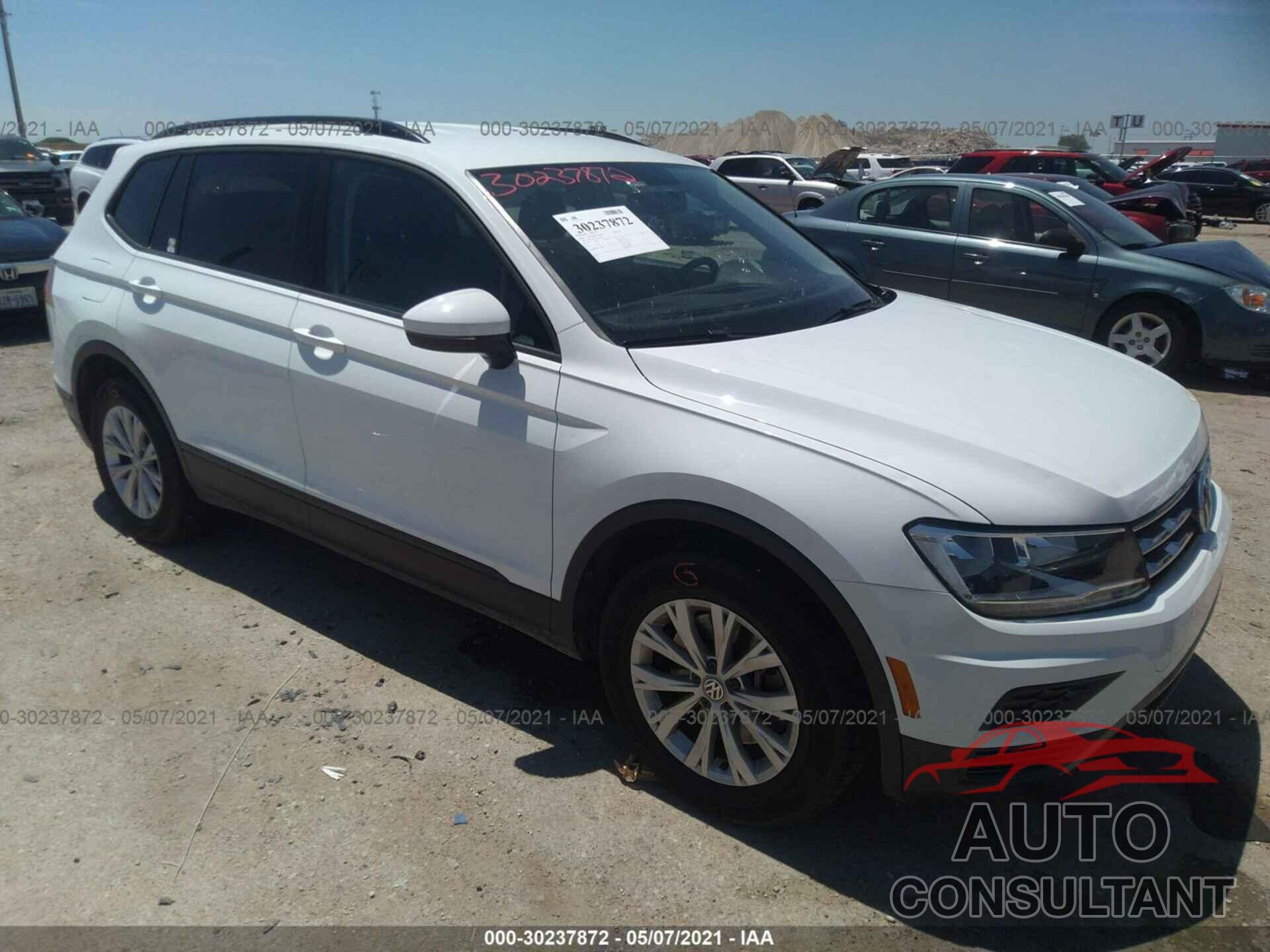 VOLKSWAGEN TIGUAN 2018 - 3VV1B7AX3JM052810