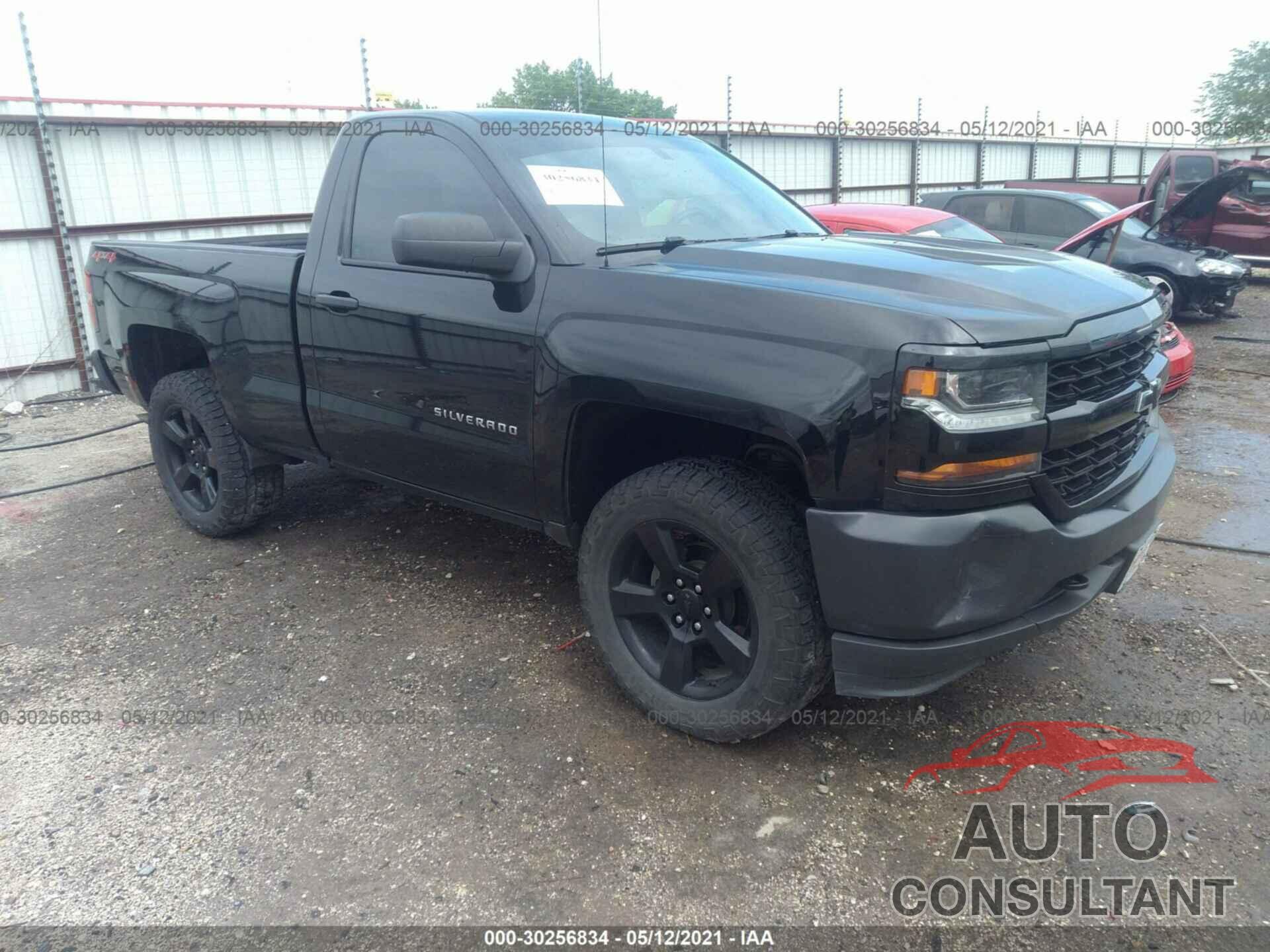 CHEVROLET SILVERADO 1500 2018 - 1GCNKNEC9JZ192810