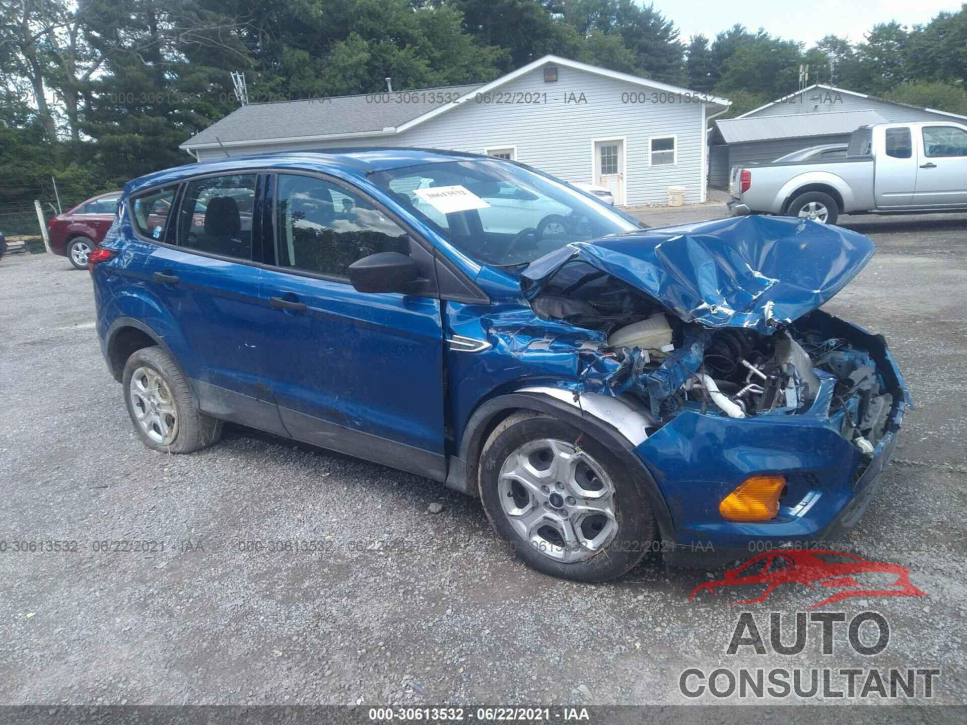 FORD ESCAPE 2019 - 1FMCU0F79KUA41448