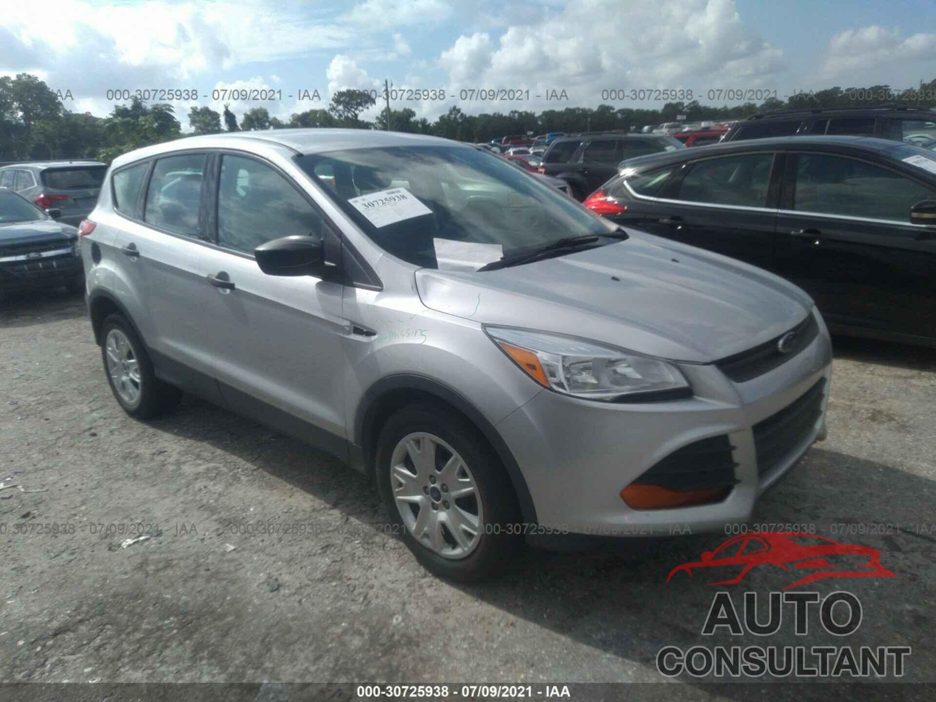 FORD ESCAPE 2016 - 1FMCU0F72GUC65927