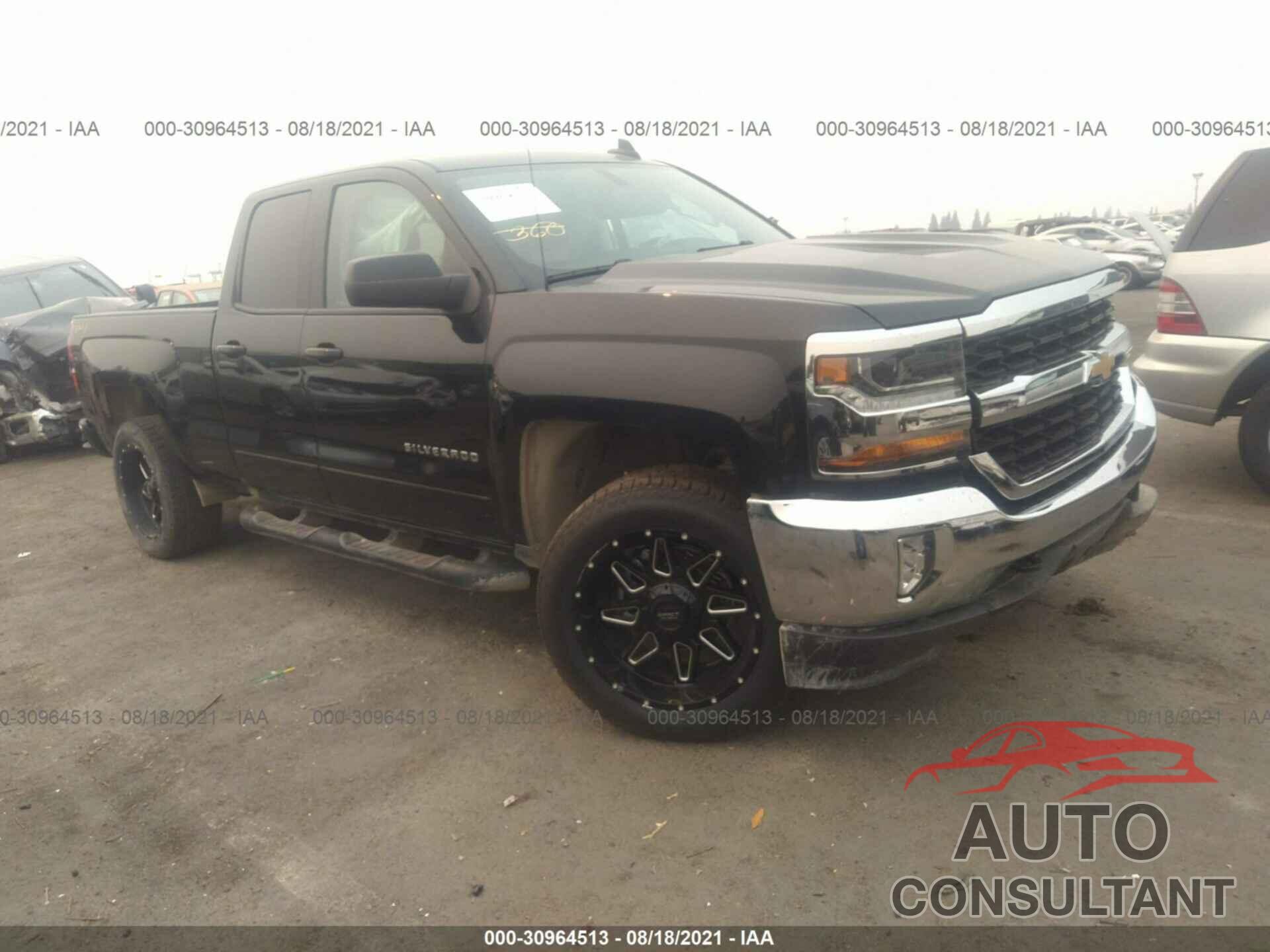 CHEVROLET SILVERADO 1500 2018 - 1GCVKREC4JZ270918