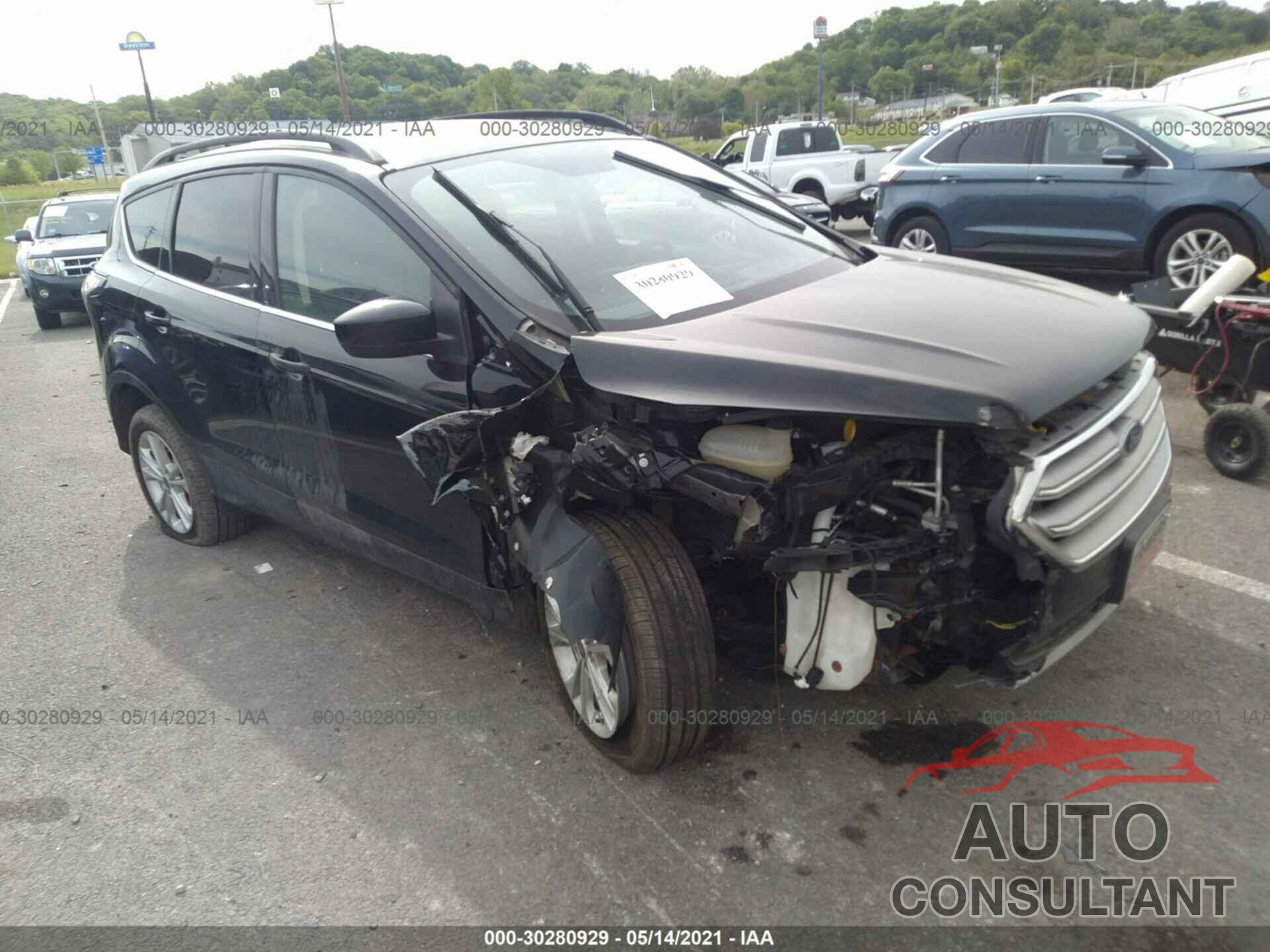 FORD ESCAPE 2017 - 1FMCU9GD9HUB31877
