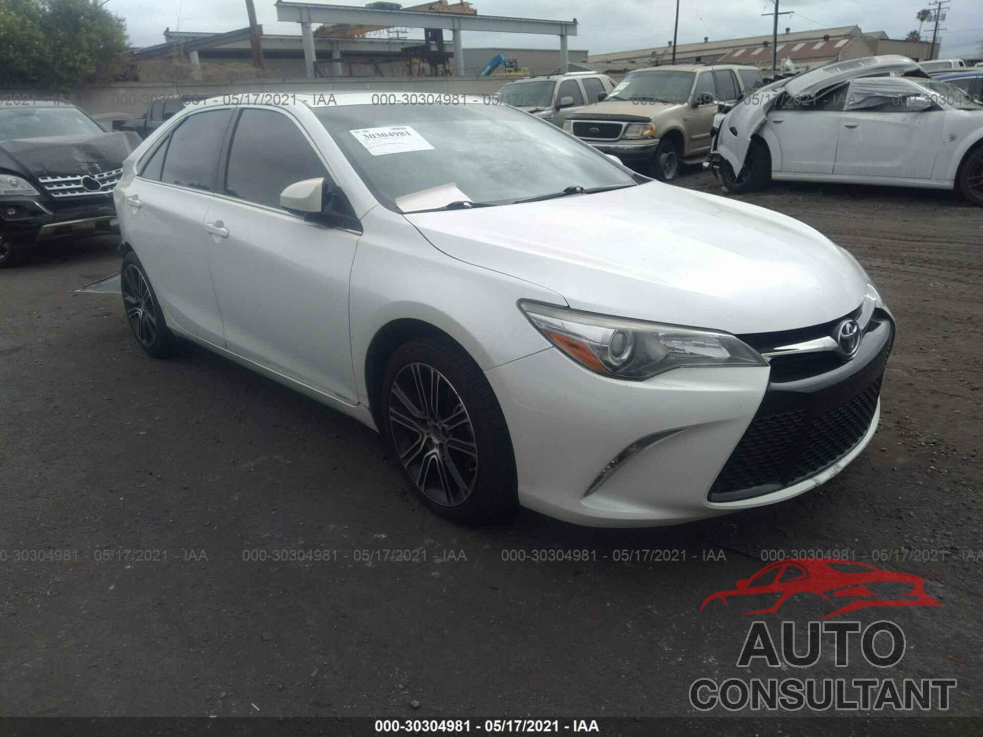 TOYOTA CAMRY 2016 - 4T1BF1FK8GU501447