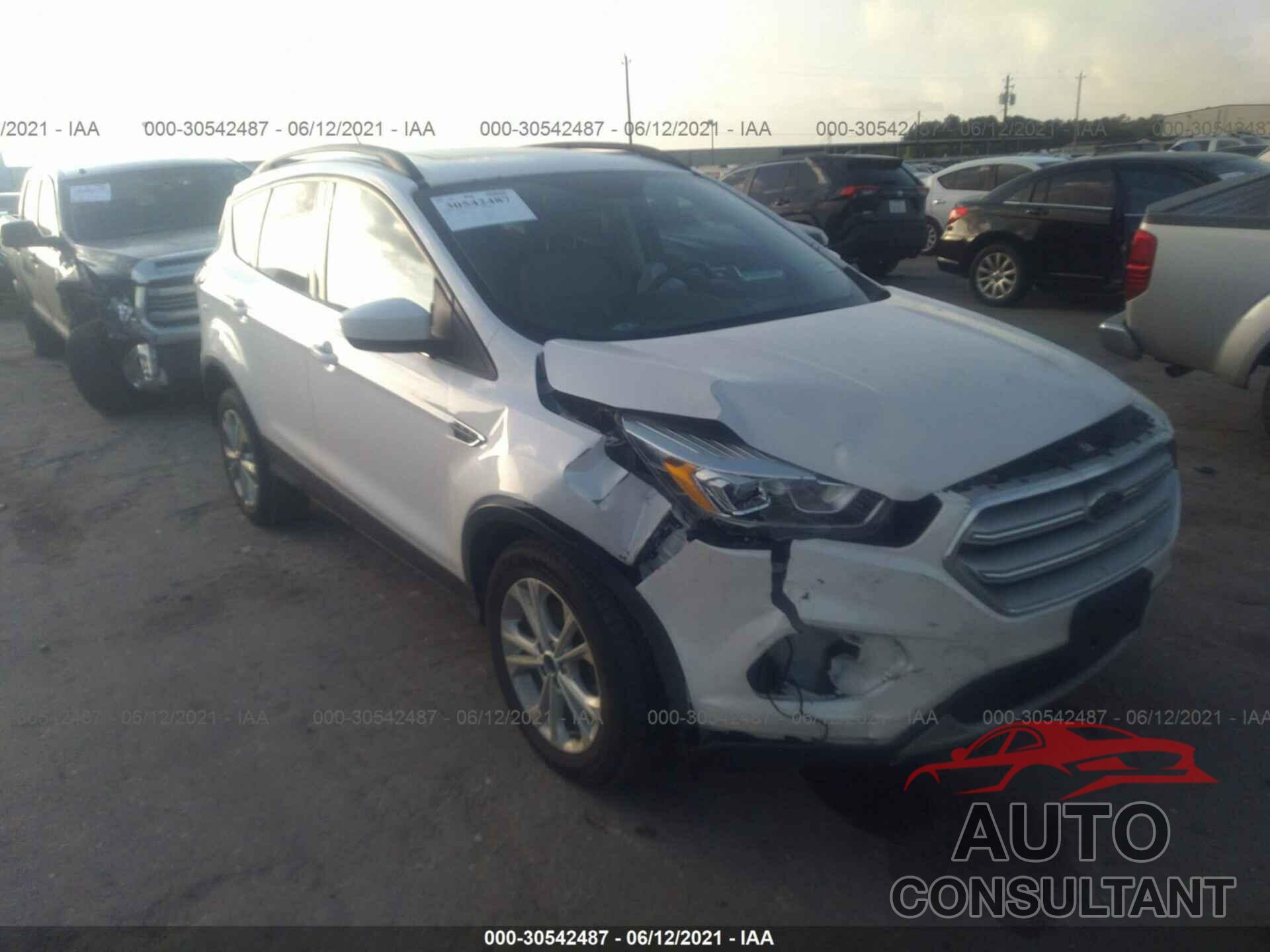 FORD ESCAPE 2018 - 1FMCU0HD9JUB16778
