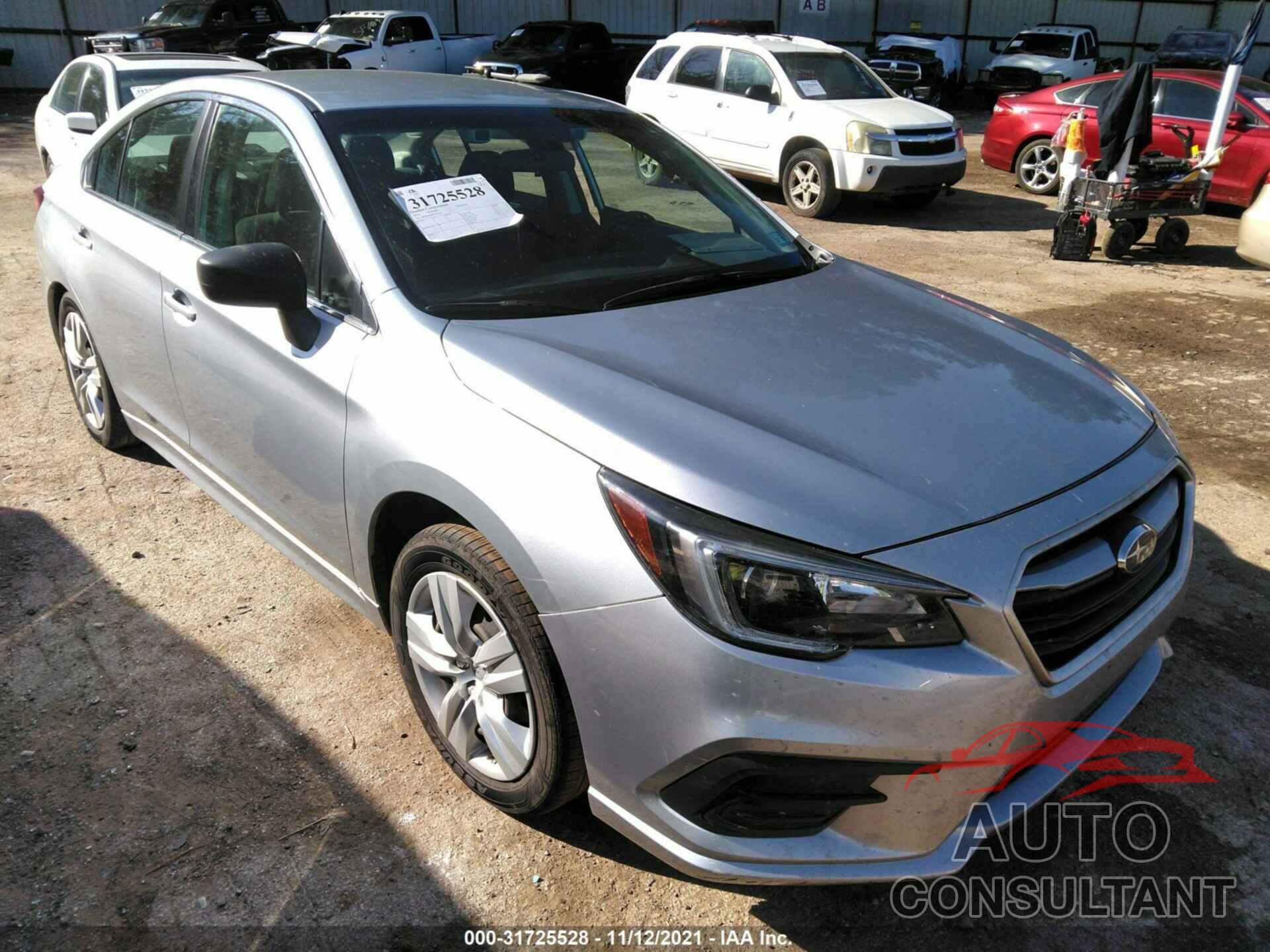 SUBARU LEGACY 2019 - 4S3BNAB68K3018295