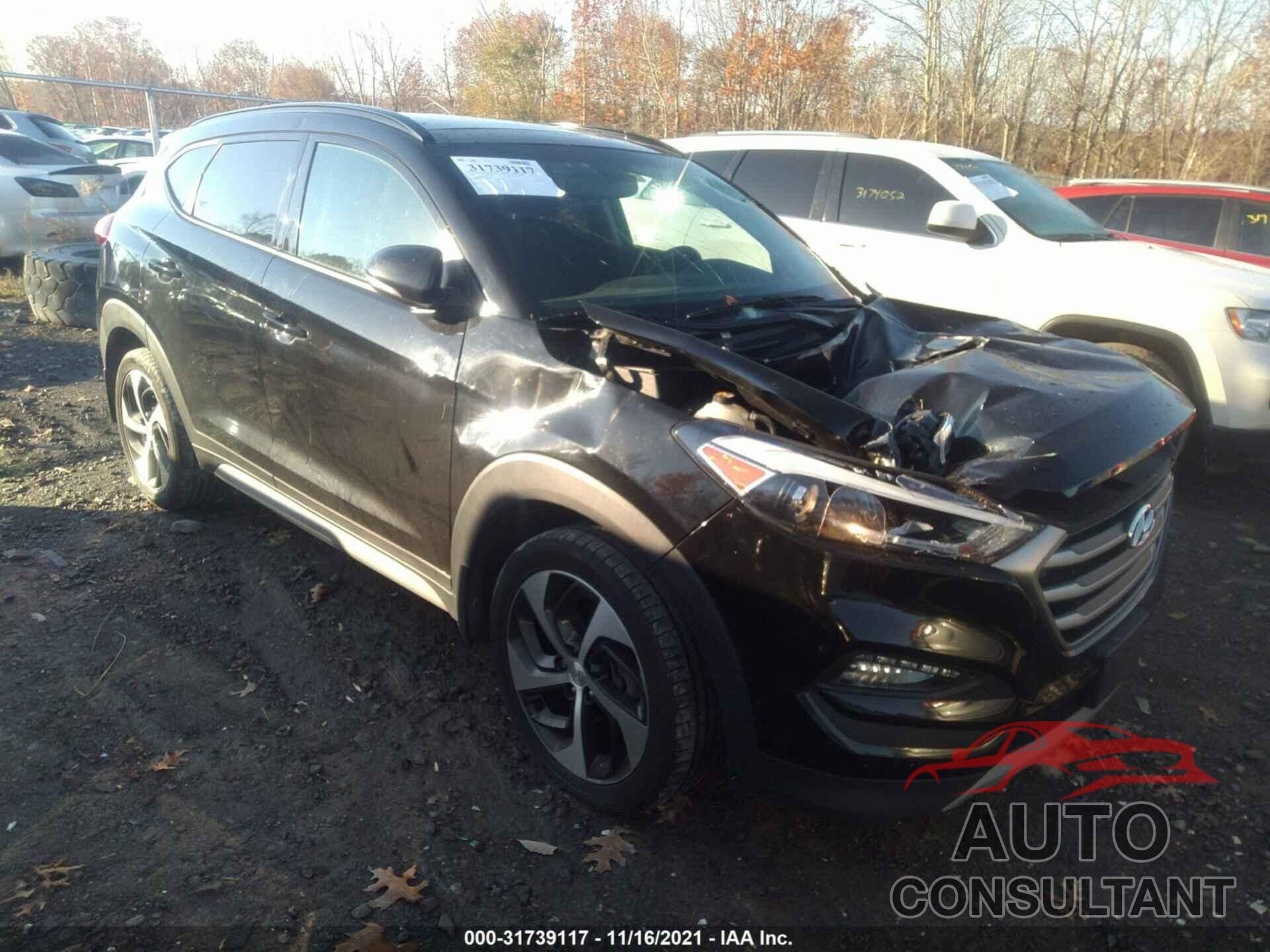 HYUNDAI TUCSON 2018 - KM8J3CA26JU817086