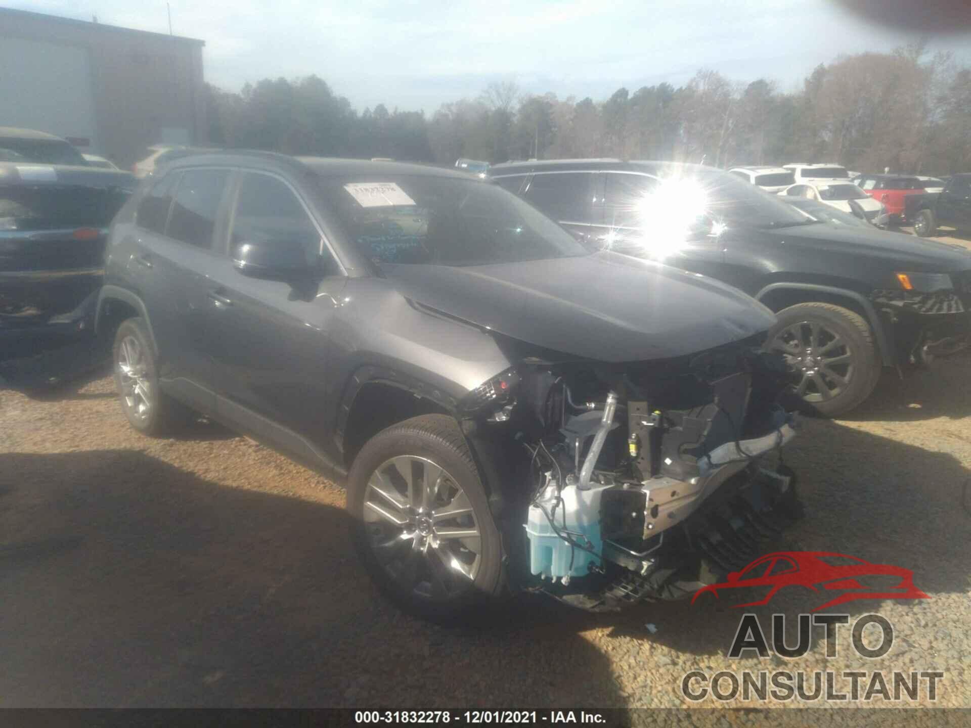 TOYOTA RAV4 2021 - 2T3C1RFVXMW118138