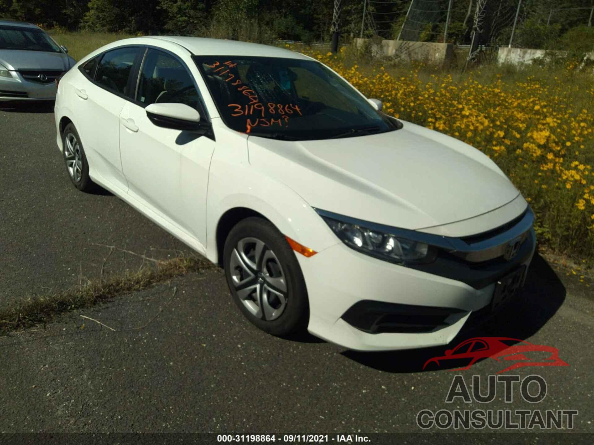 HONDA CIVIC SEDAN 2018 - 2HGFC2F55JH608160