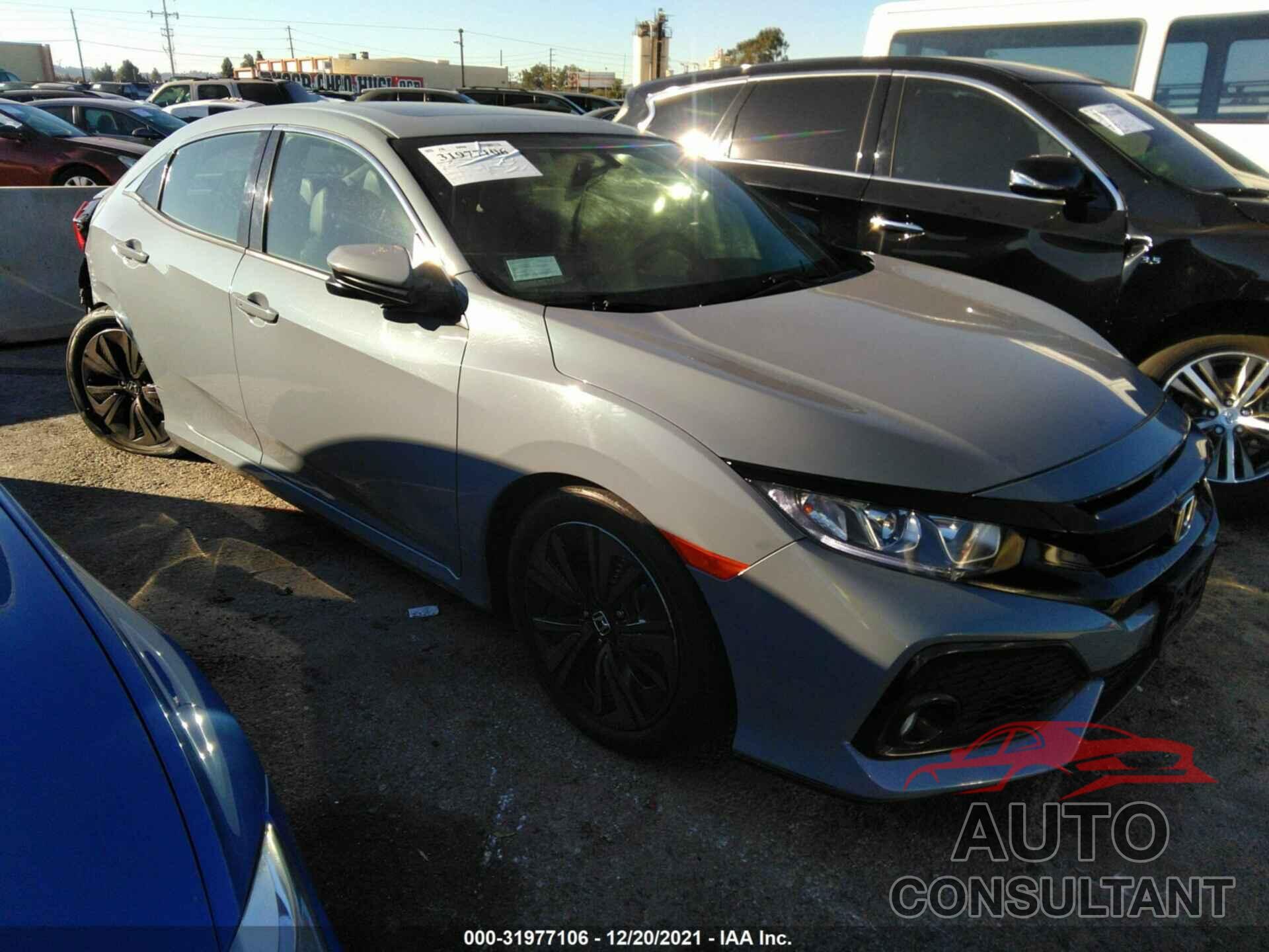 HONDA CIVIC HATCHBACK 2018 - SHHFK7H74JU404144