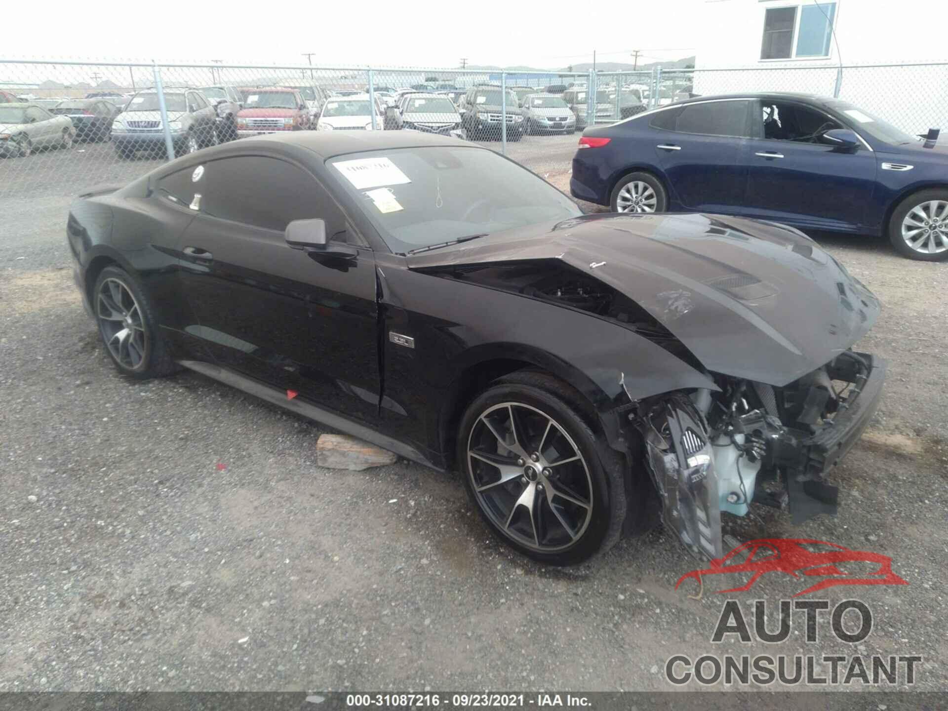 FORD MUSTANG 2020 - 1FA6P8TD6L5167558