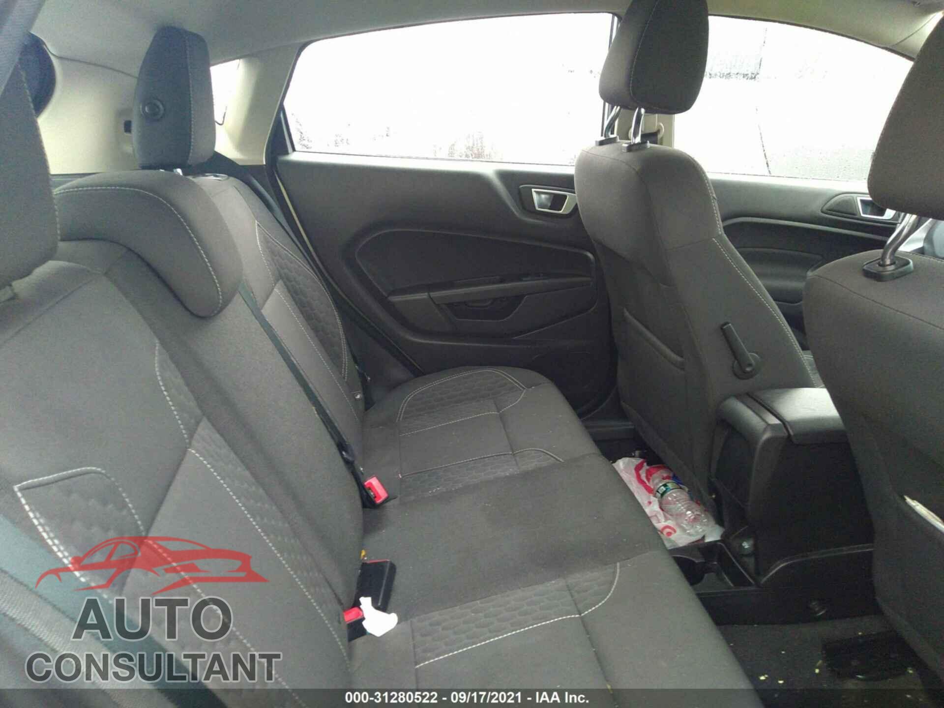 FORD FIESTA 2016 - 3FADP4EJ9GM163376