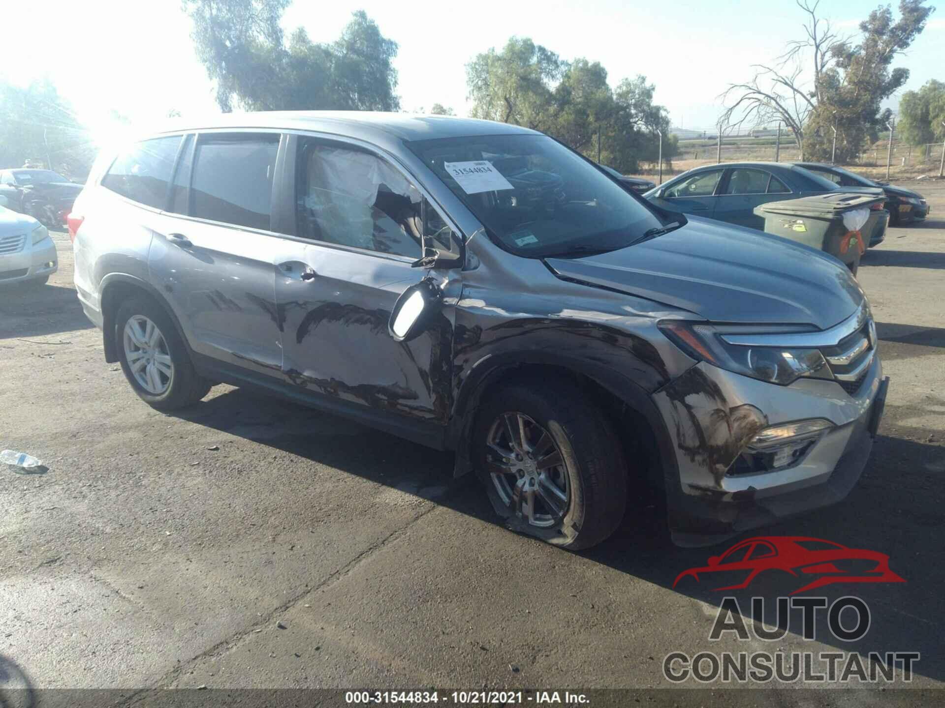 HONDA PILOT 2017 - 5FNYF5H12HB019898