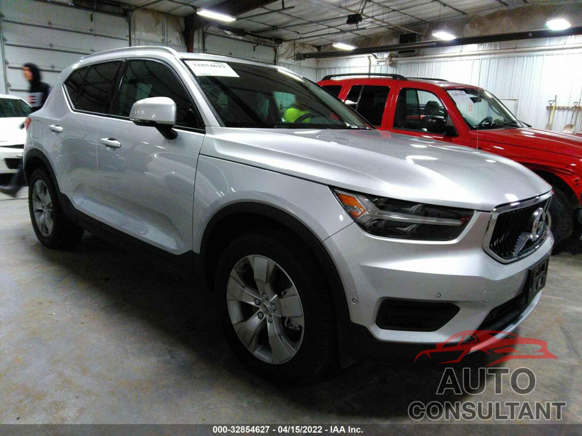 VOLVO XC40 2019 - YV4162UKXK2136943