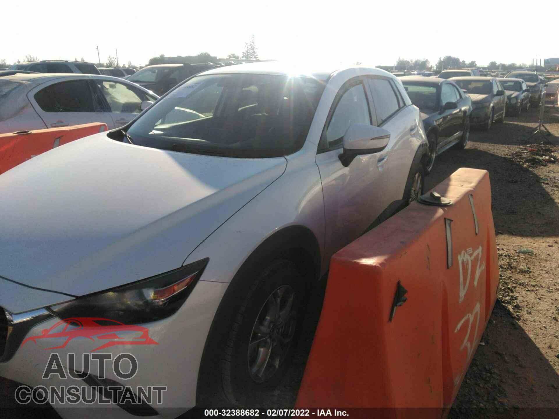 MAZDA CX-3 2016 - JM1DKBC71G0125678