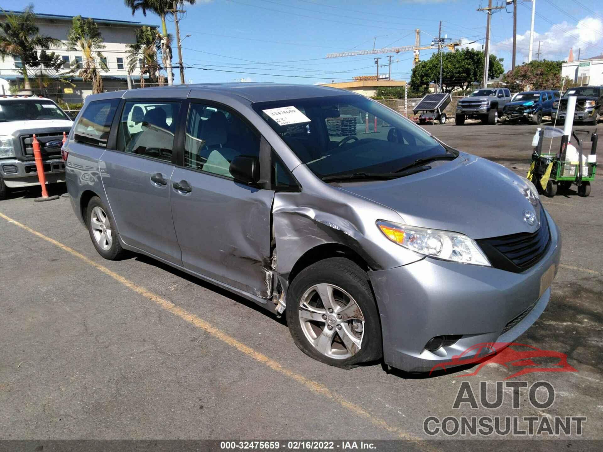 TOYOTA SIENNA 2017 - 5TDZZ3DC5HS895142