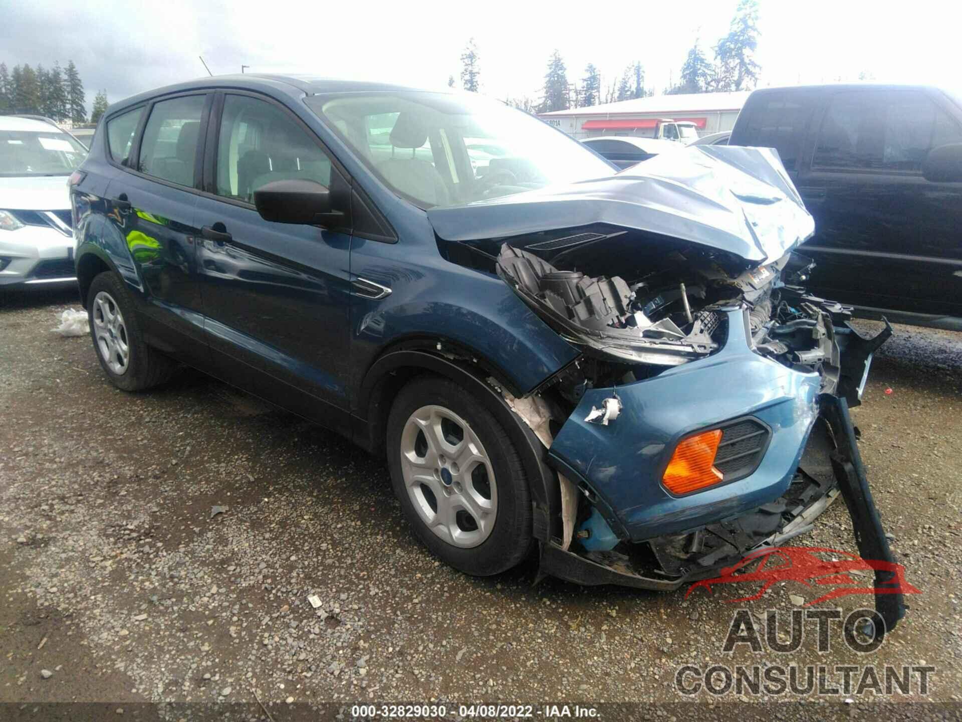 FORD ESCAPE 2018 - 1FMCU0F76JUA42796