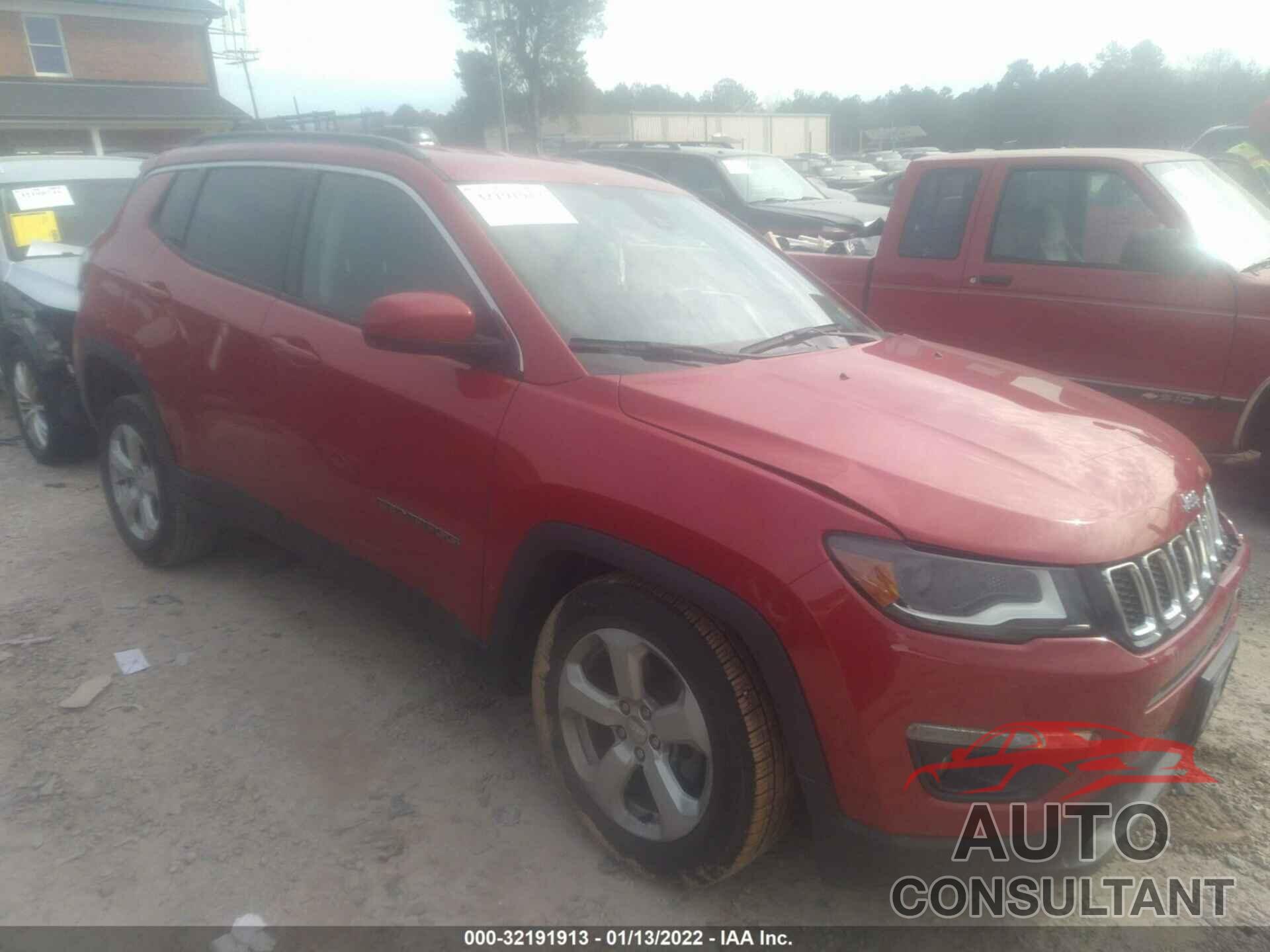 JEEP COMPASS 2018 - 3C4NJDBB9JT359716