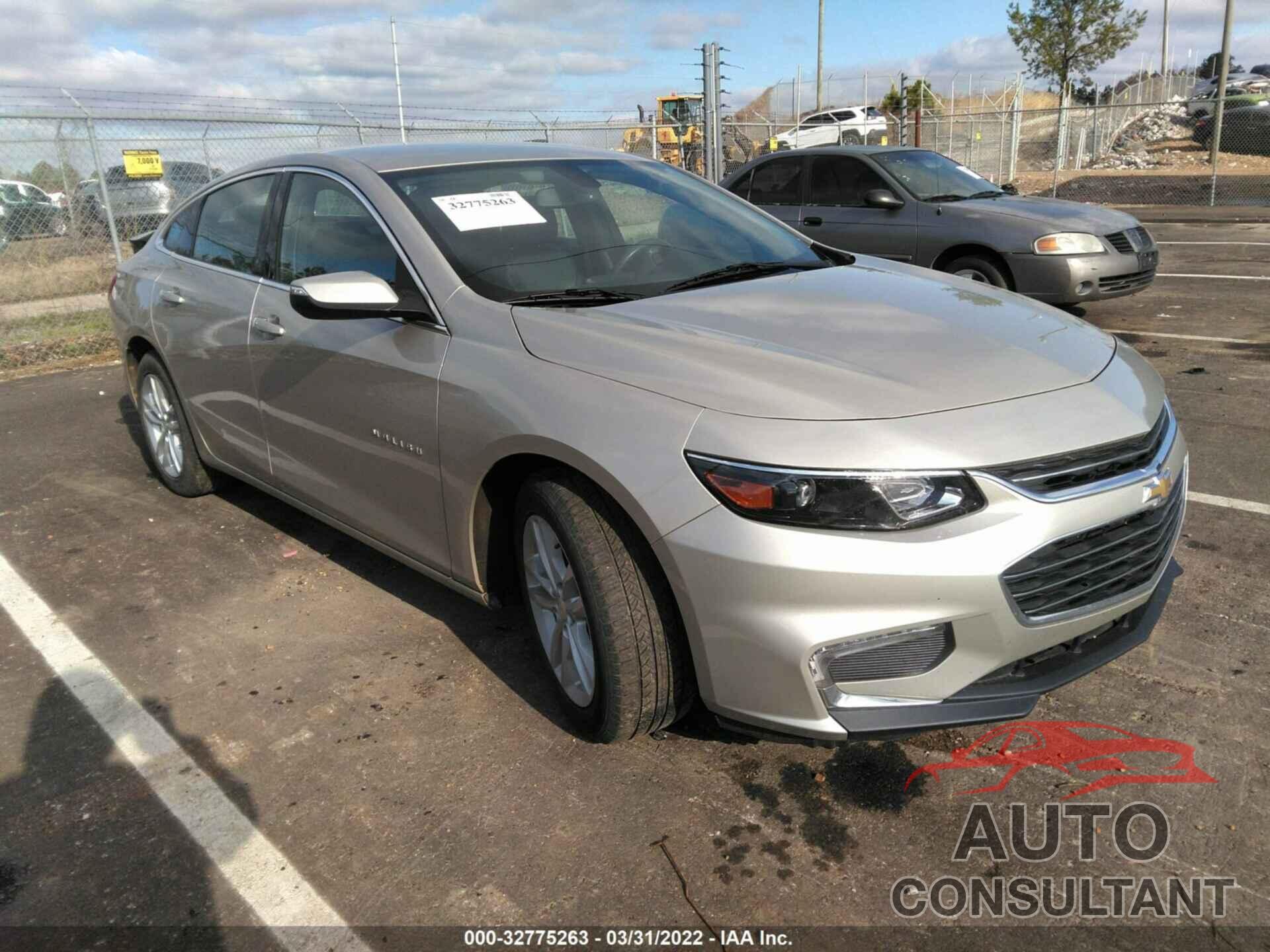 CHEVROLET MALIBU 2016 - 1G1ZE5ST8GF253435