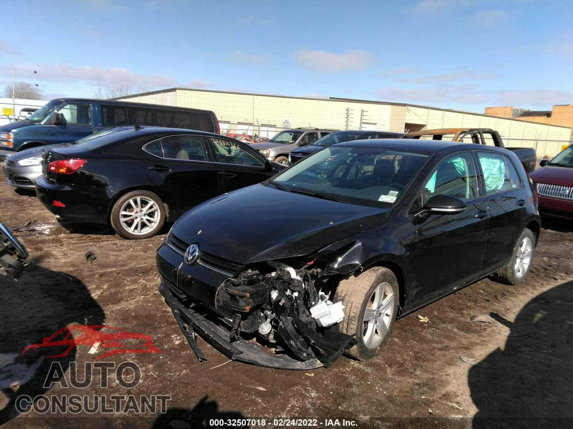 VOLKSWAGEN GOLF 2017 - 3VW217AU8HM053065