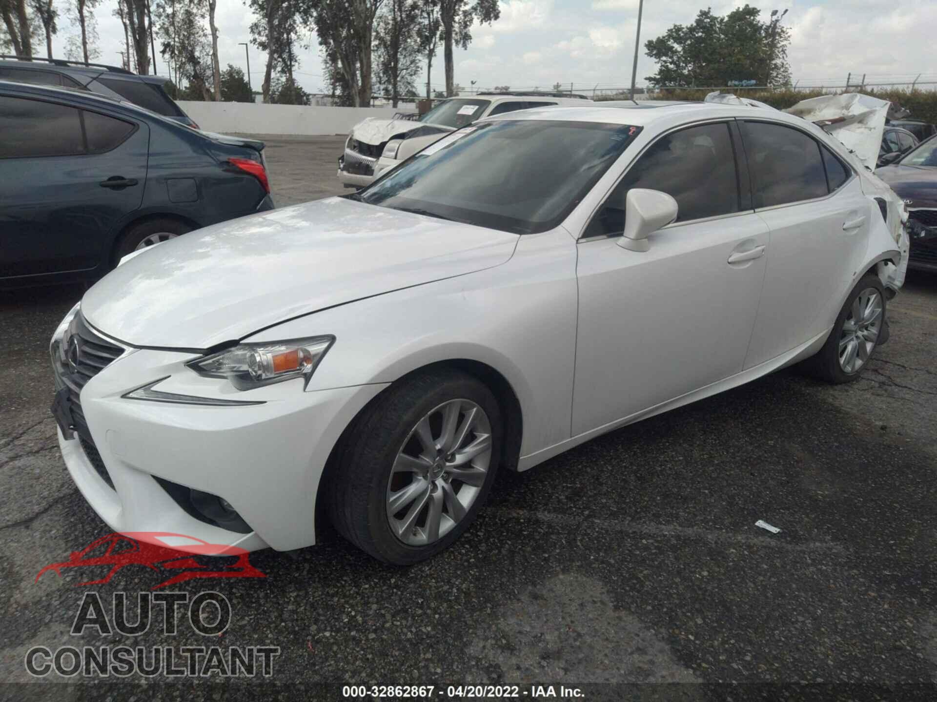LEXUS IS 200T 2016 - JTHBA1D22G5035254