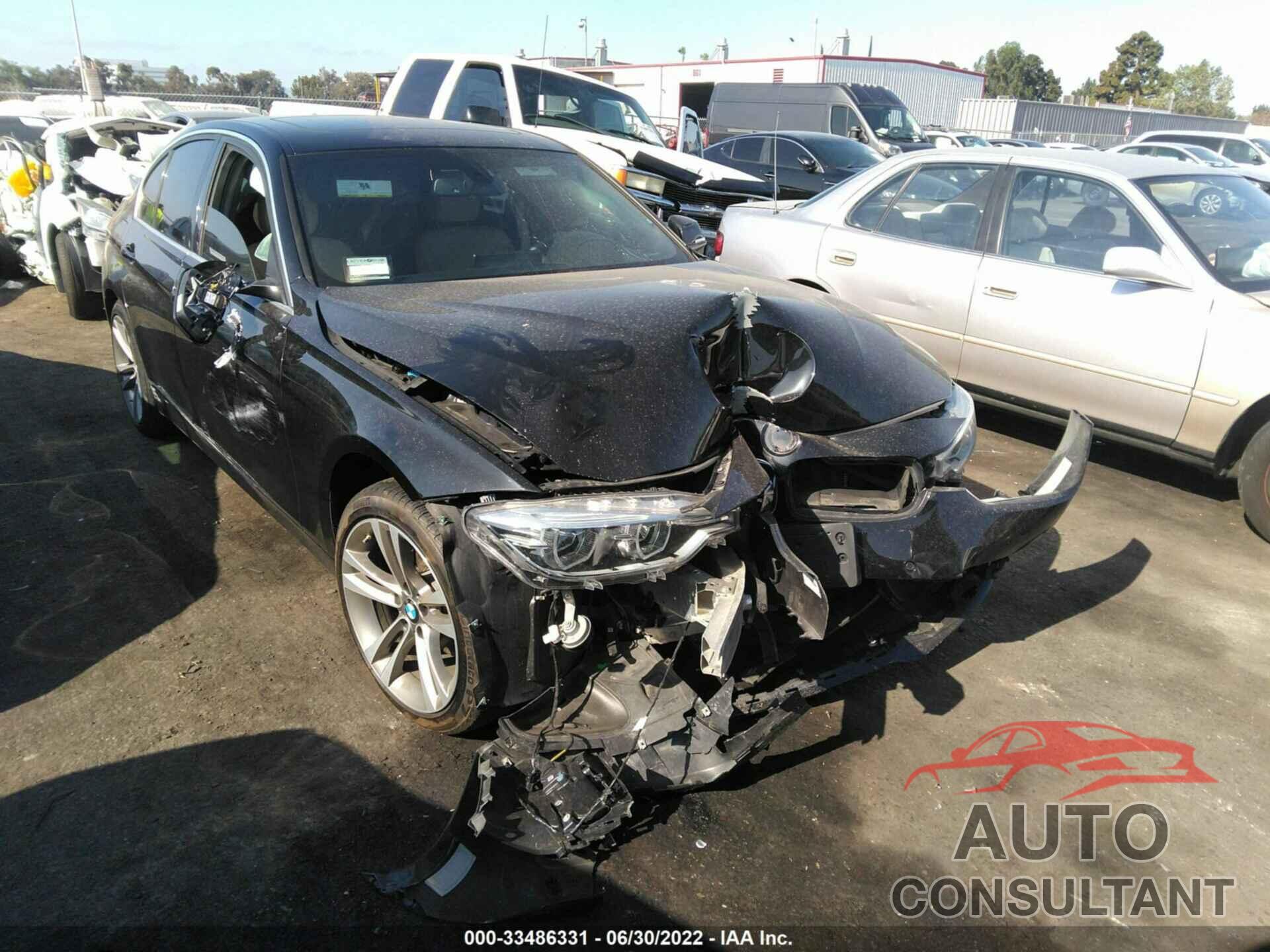 BMW 3 SERIES 2018 - WBA8B9C57JEE81877
