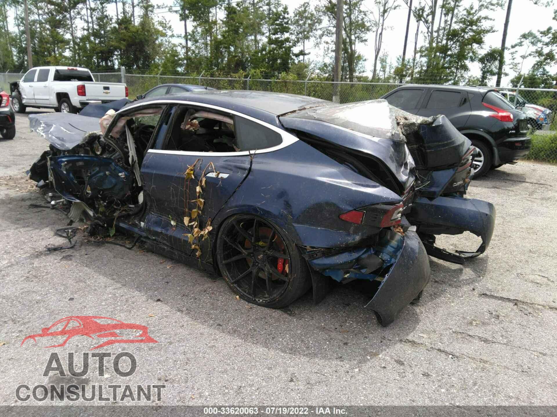 TESLA MODEL S 2018 - 5YJSA1E4XJF259654