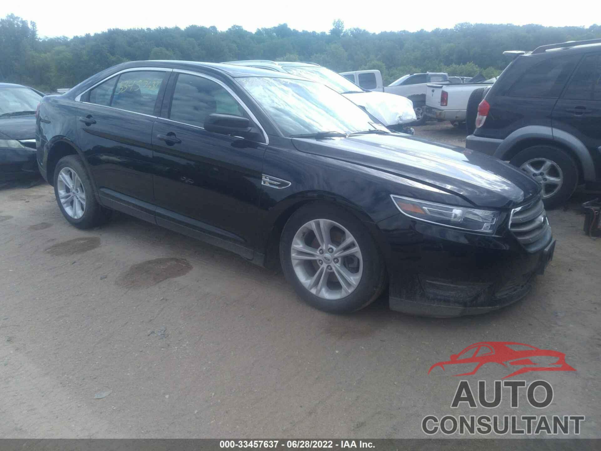 FORD TAURUS 2017 - 1FAHP2E86HG139048