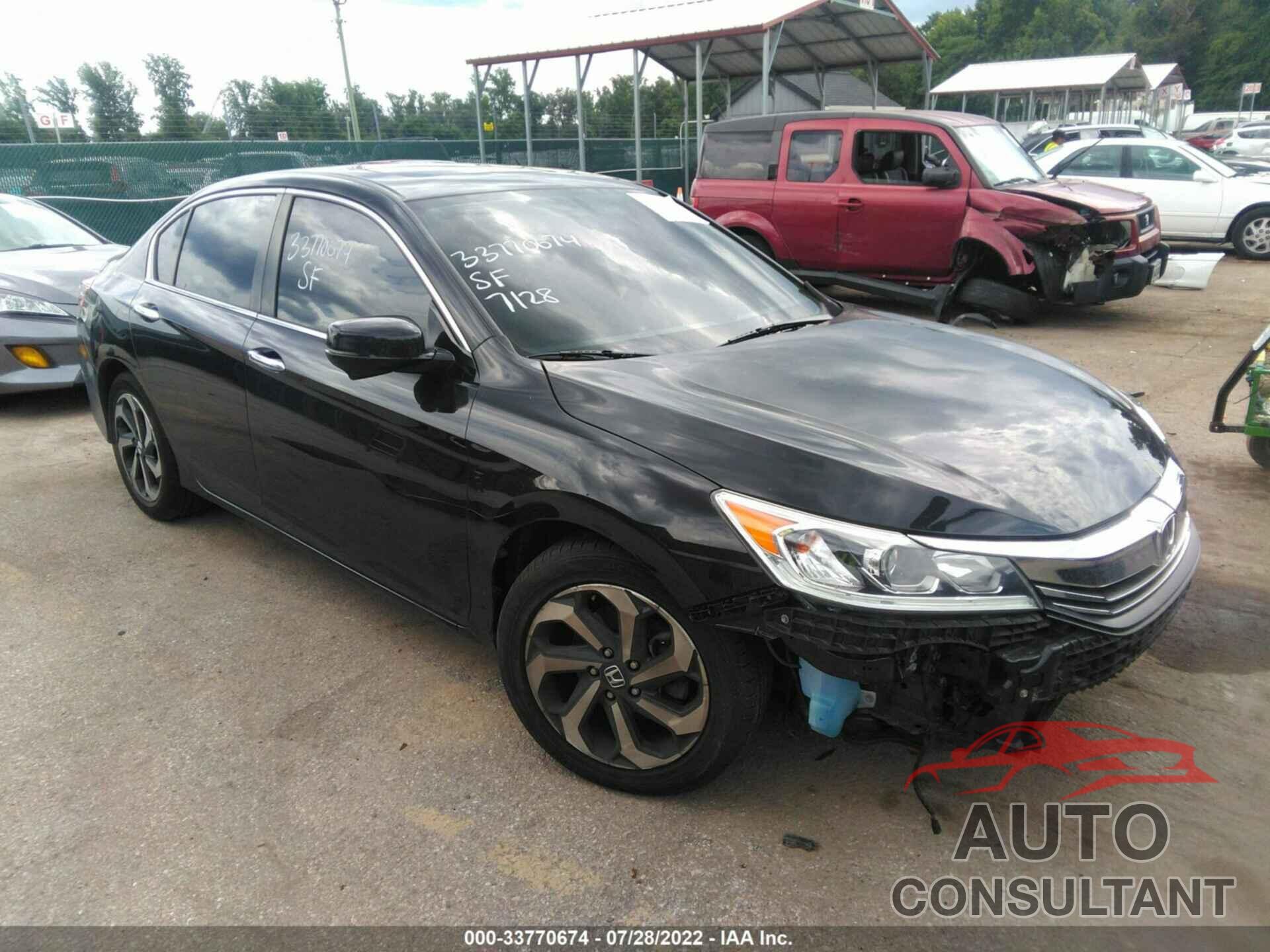 HONDA ACCORD SEDAN 2017 - 1HGCR2F86HA144252