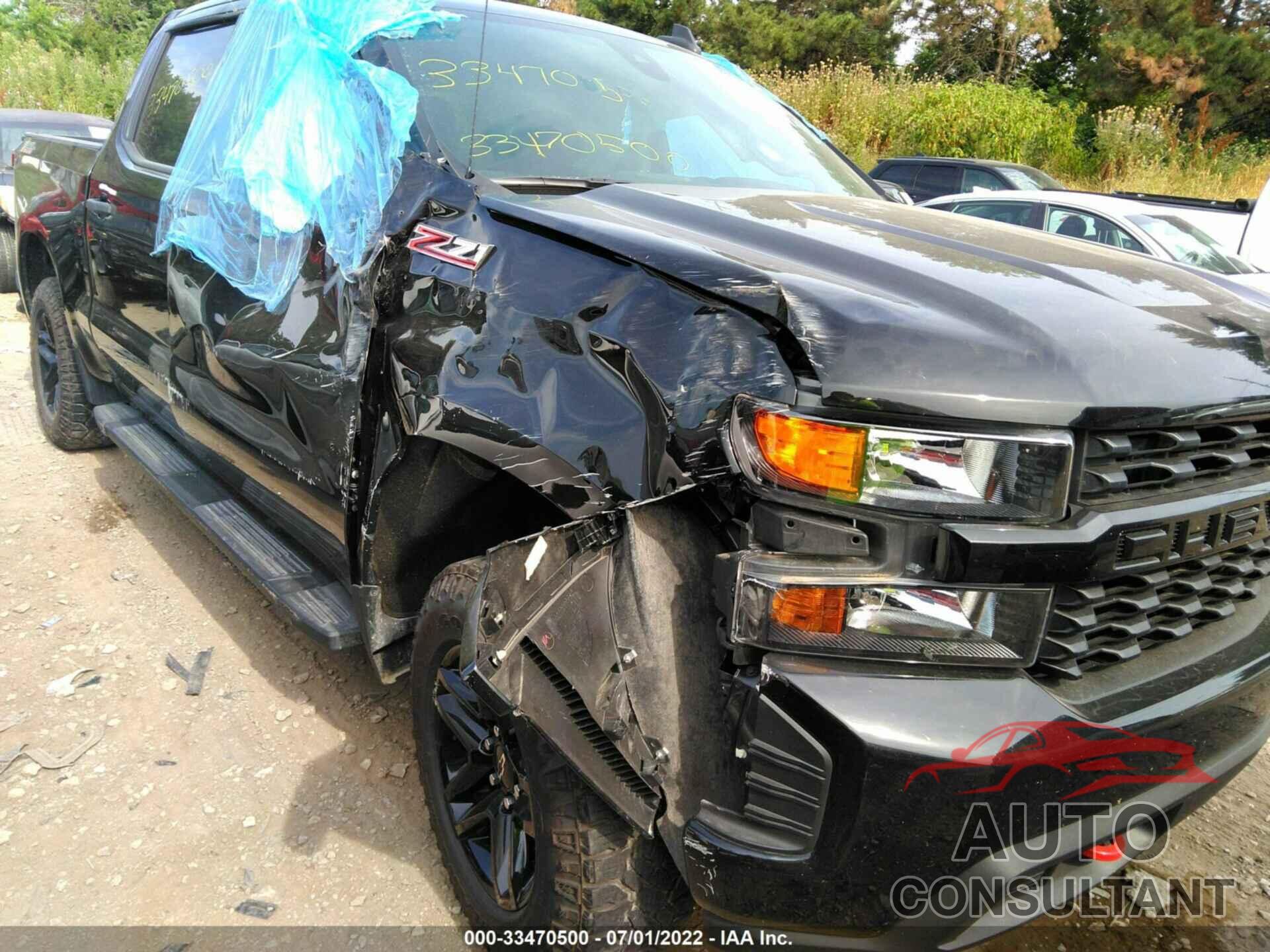 CHEVROLET SILVERADO 1500 2021 - 1GCPYCEFXMZ265077