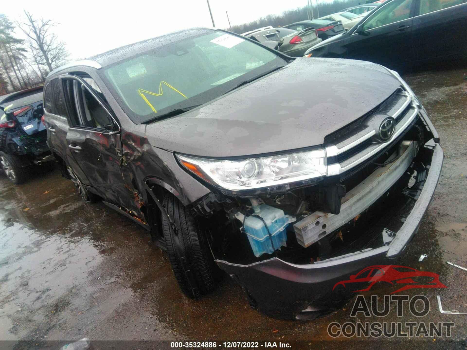 TOYOTA HIGHLANDER 2017 - 5TDJZRFH4HS409266