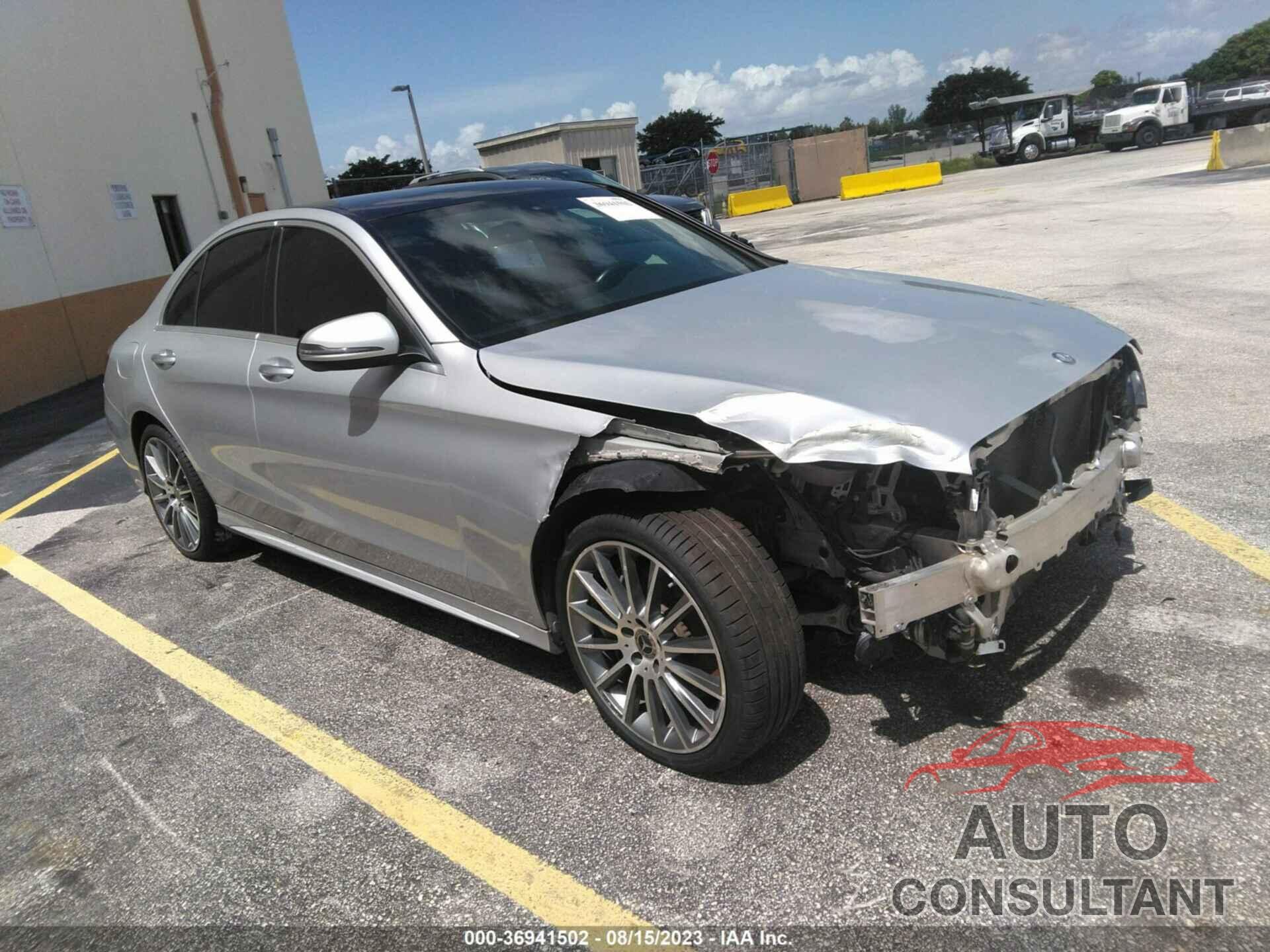 MERCEDES-BENZ C-CLASS 2017 - 55SWF4JB6HU229844