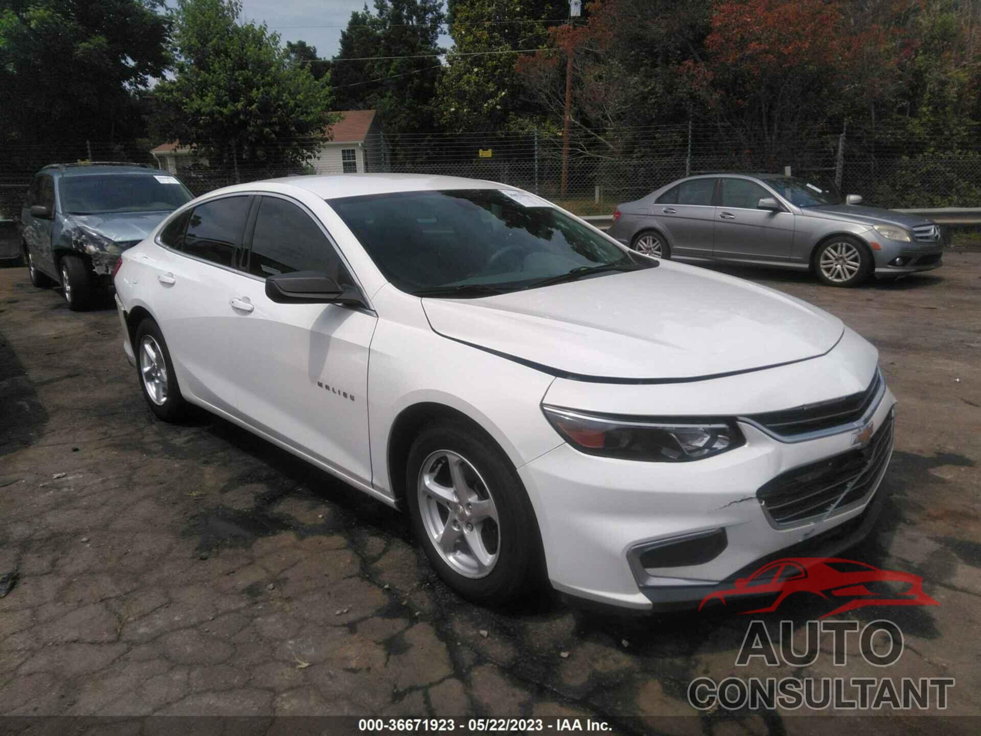 CHEVROLET MALIBU 2017 - 1G1ZB5ST8HF276207