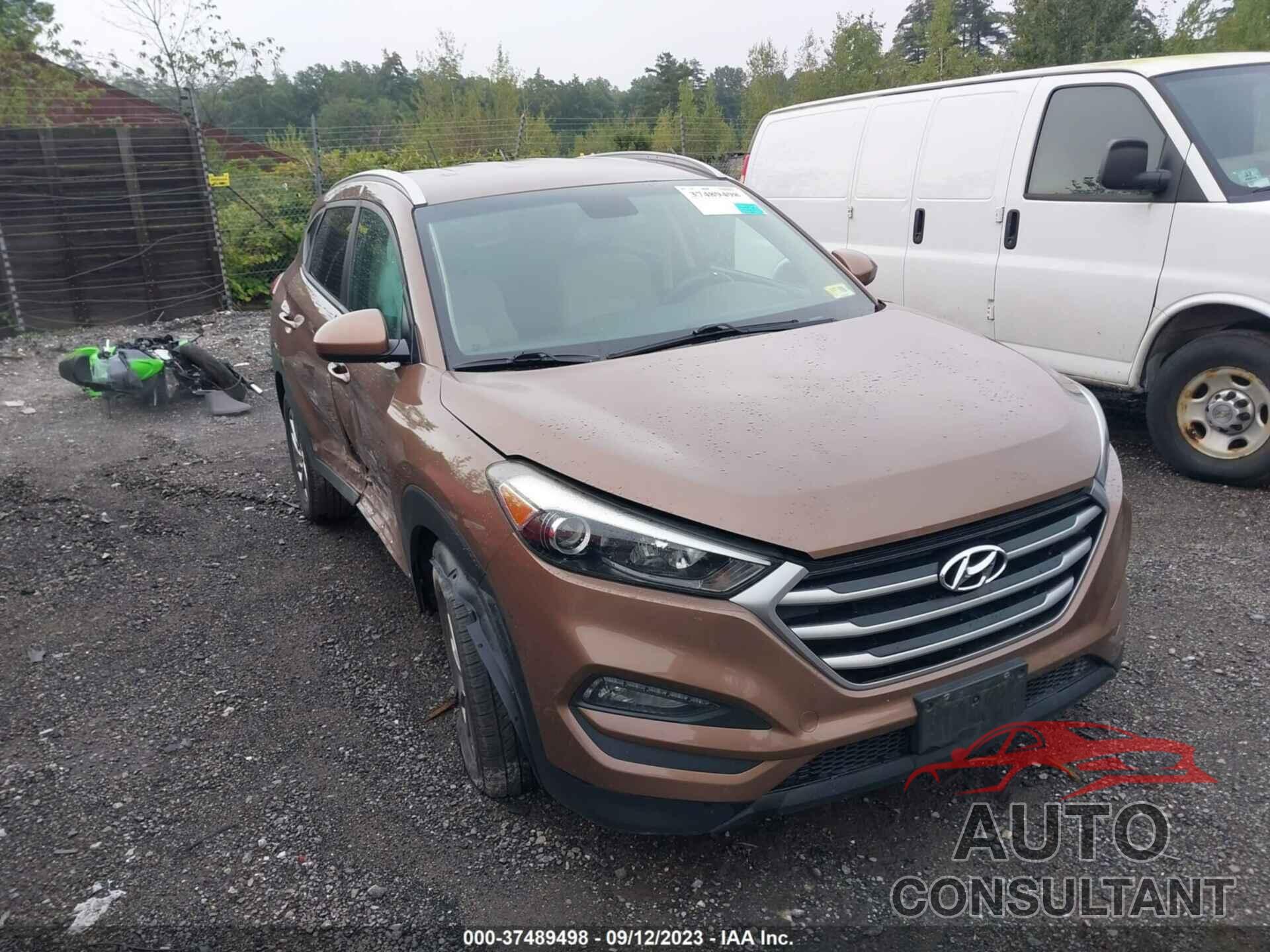 HYUNDAI TUCSON 2017 - KM8J3CA47HU430283